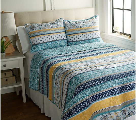 Home Reflections Reversible Channel Print Quilt Set-Queen