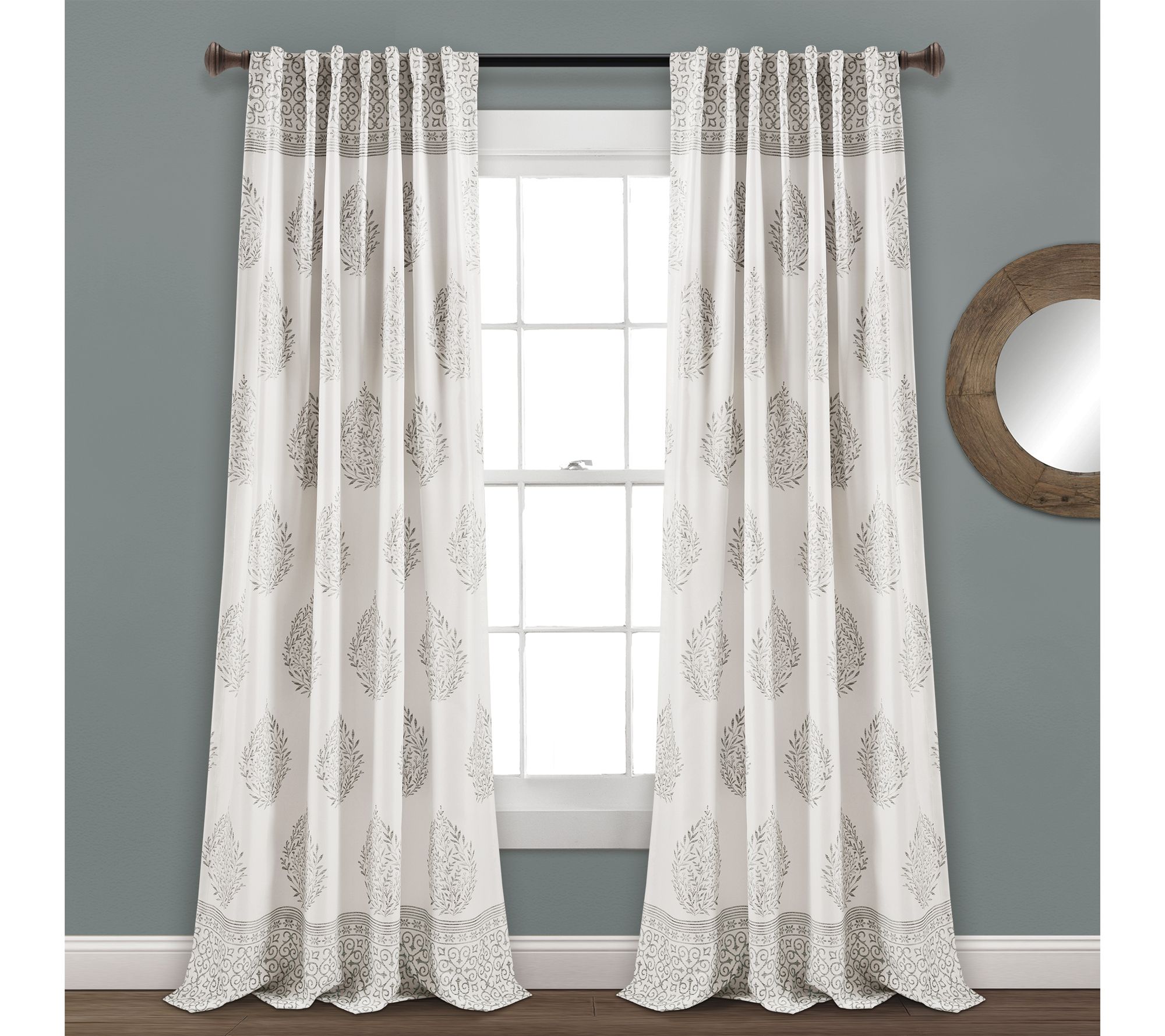 Lush Decor Teardrop Leaf 52" x 95" (2) Darkening Window Panels