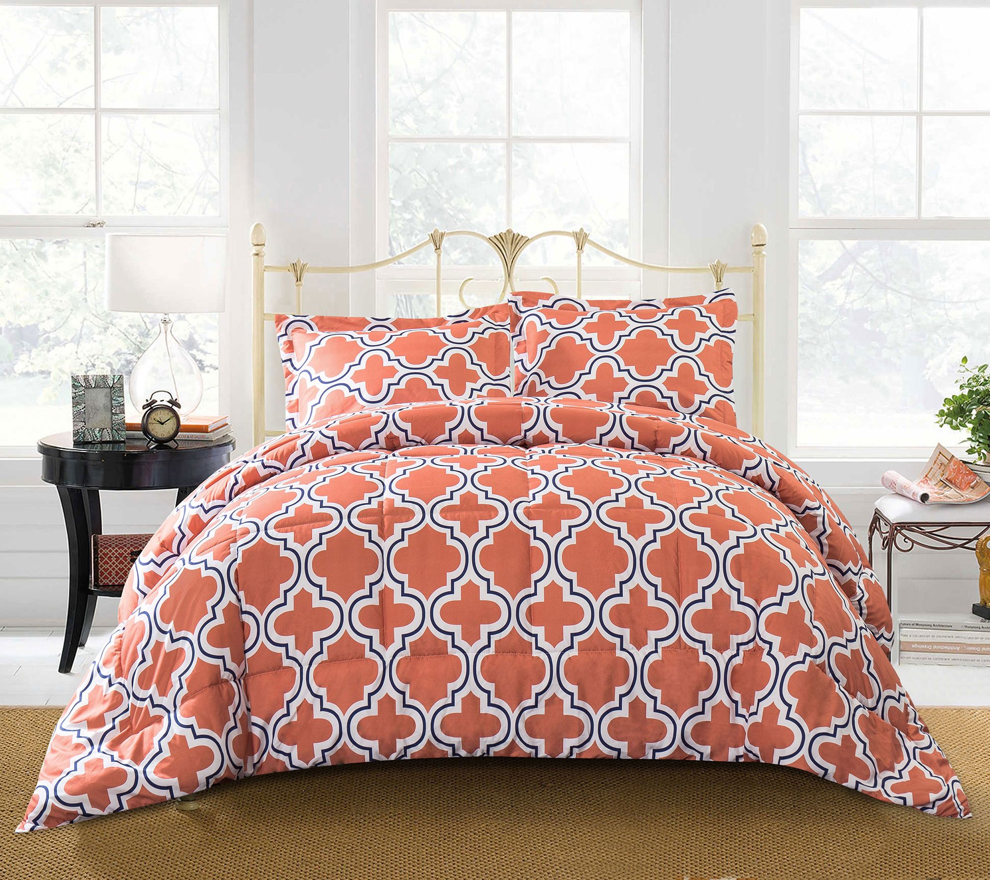 Superior Down Alternative 3-Piece Full/Queen Comforter Set