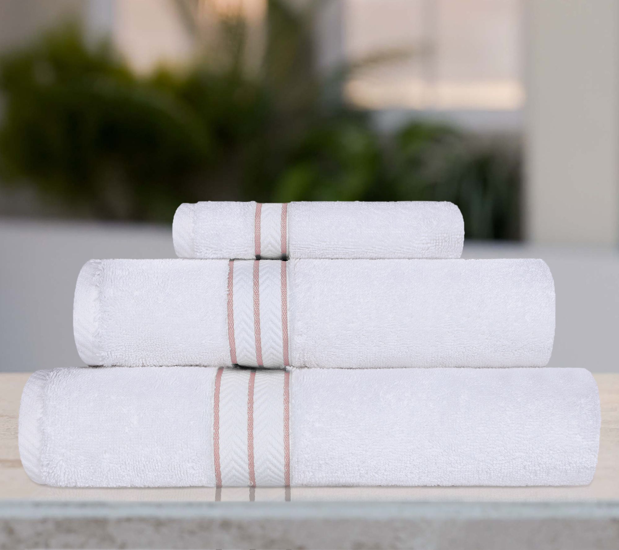 Superior Ultra-Plush Turkish Cotton Solid 3-Piece Towel Set