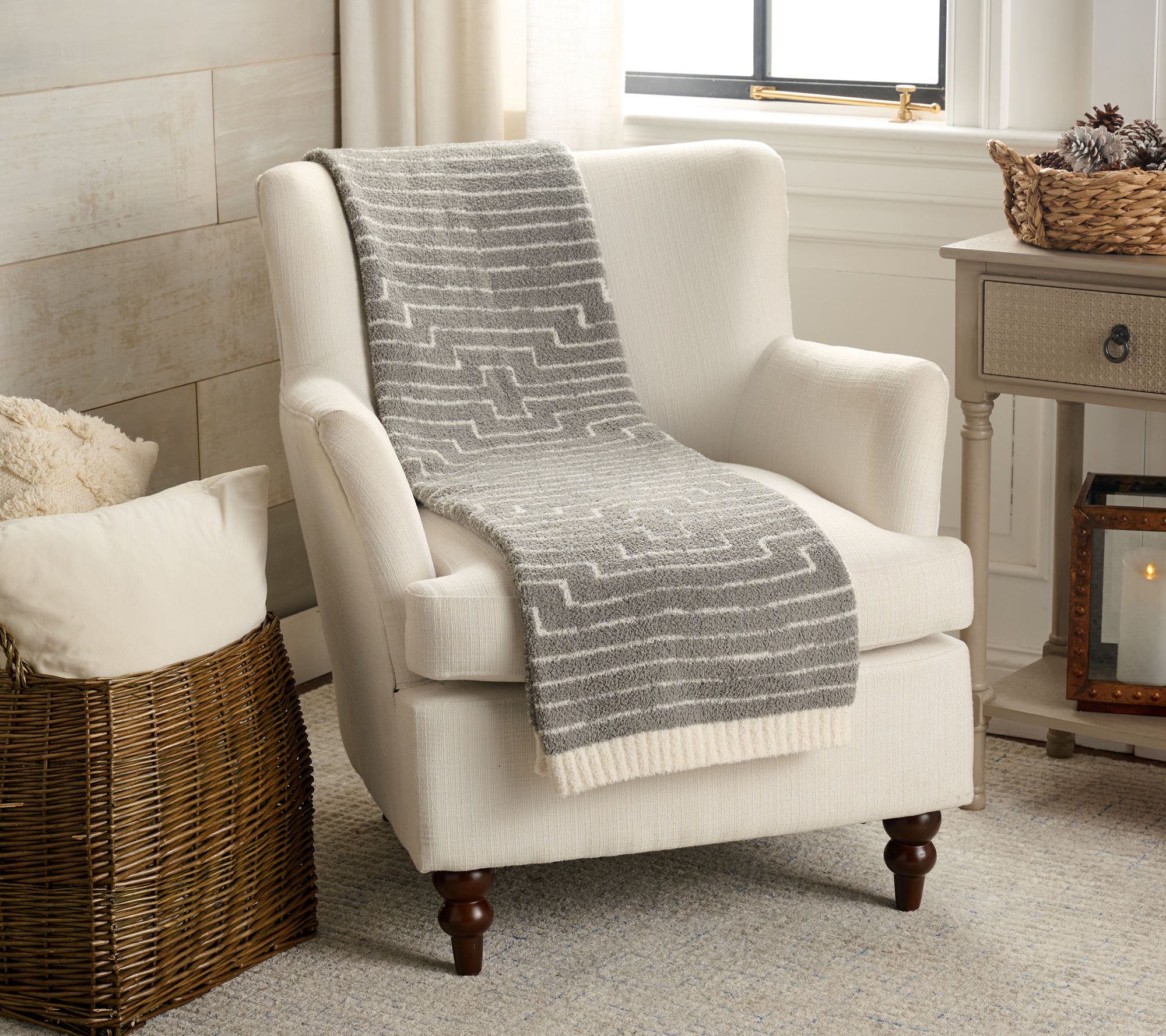 Barefoot Dreams CozyChic Diamond Stripe 45x60 Blanket