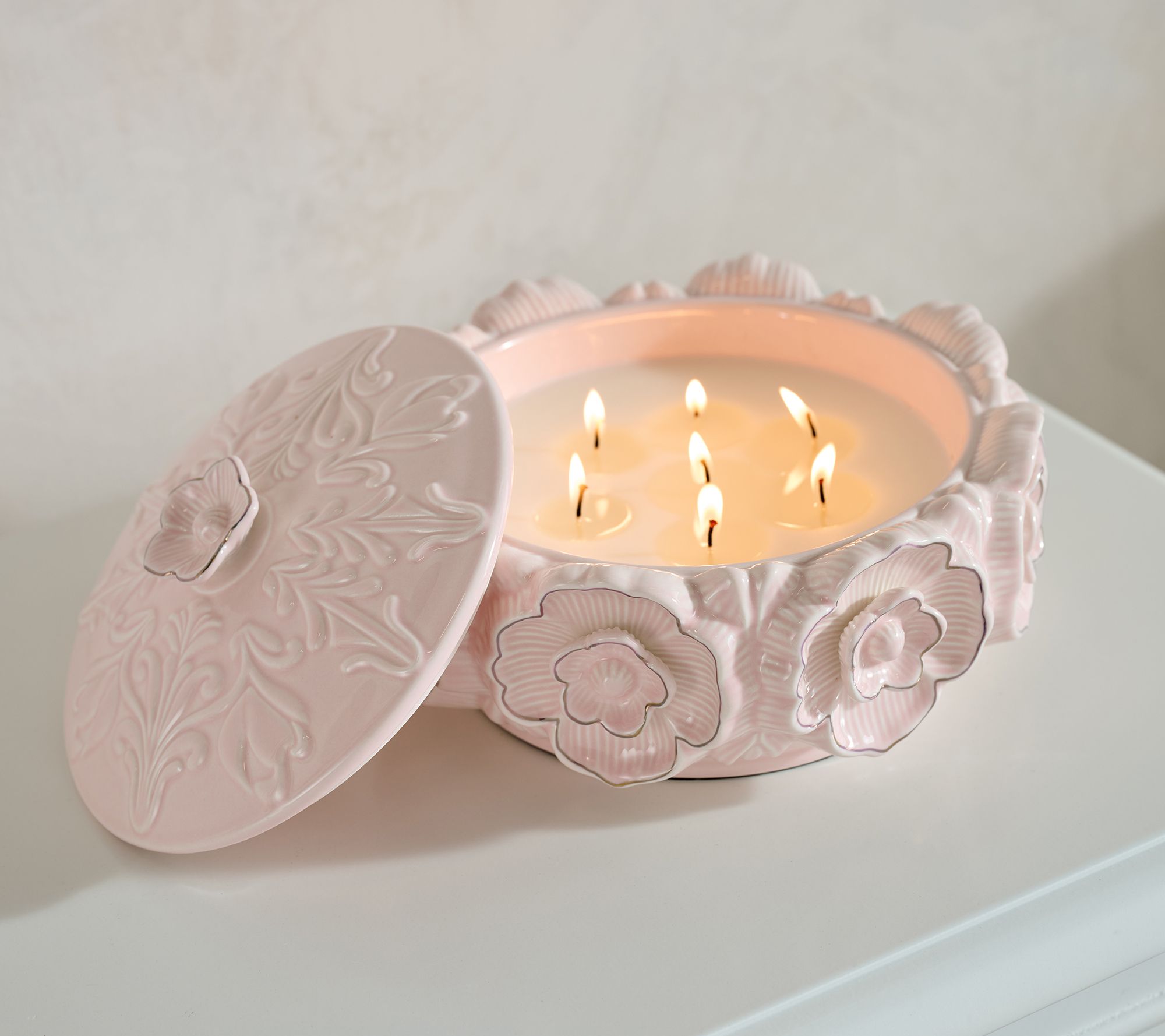 HomeWrox by Slatkin + Co. 14oz Magnolia Ceramic Filled Candle