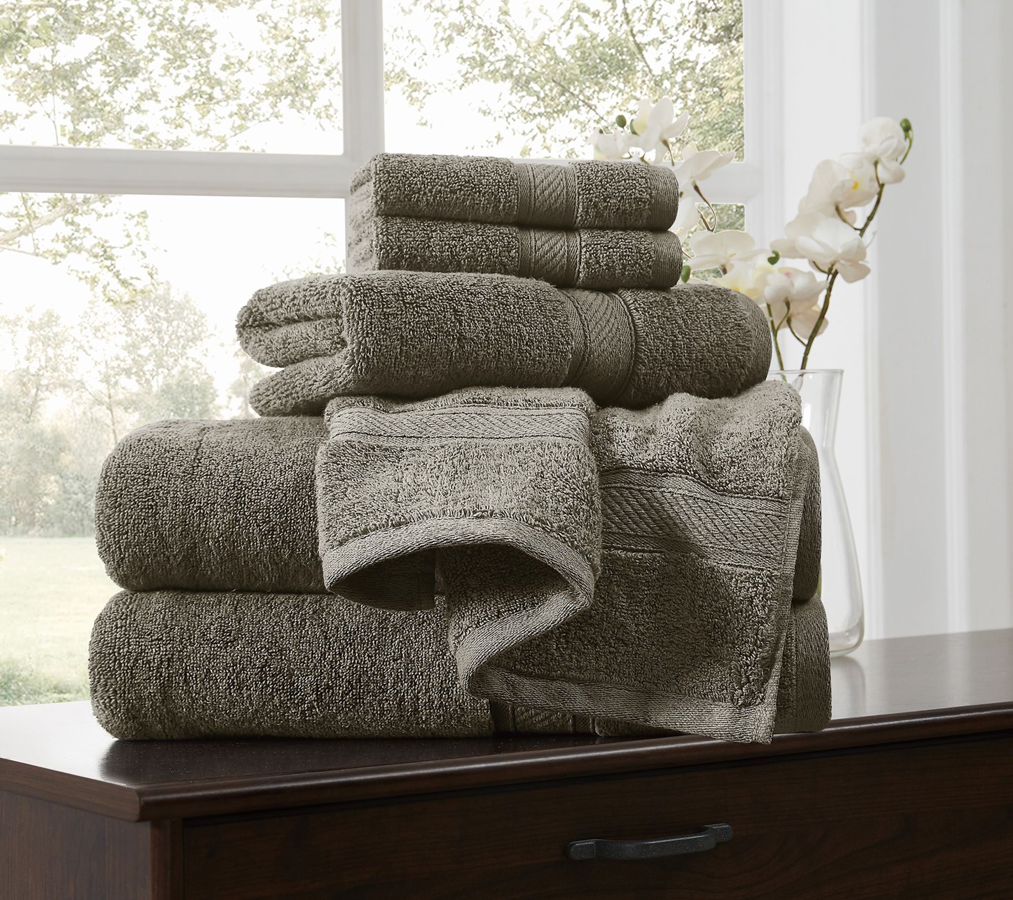 Royal Velvet Regal Plush 6 Piece Towel Set
