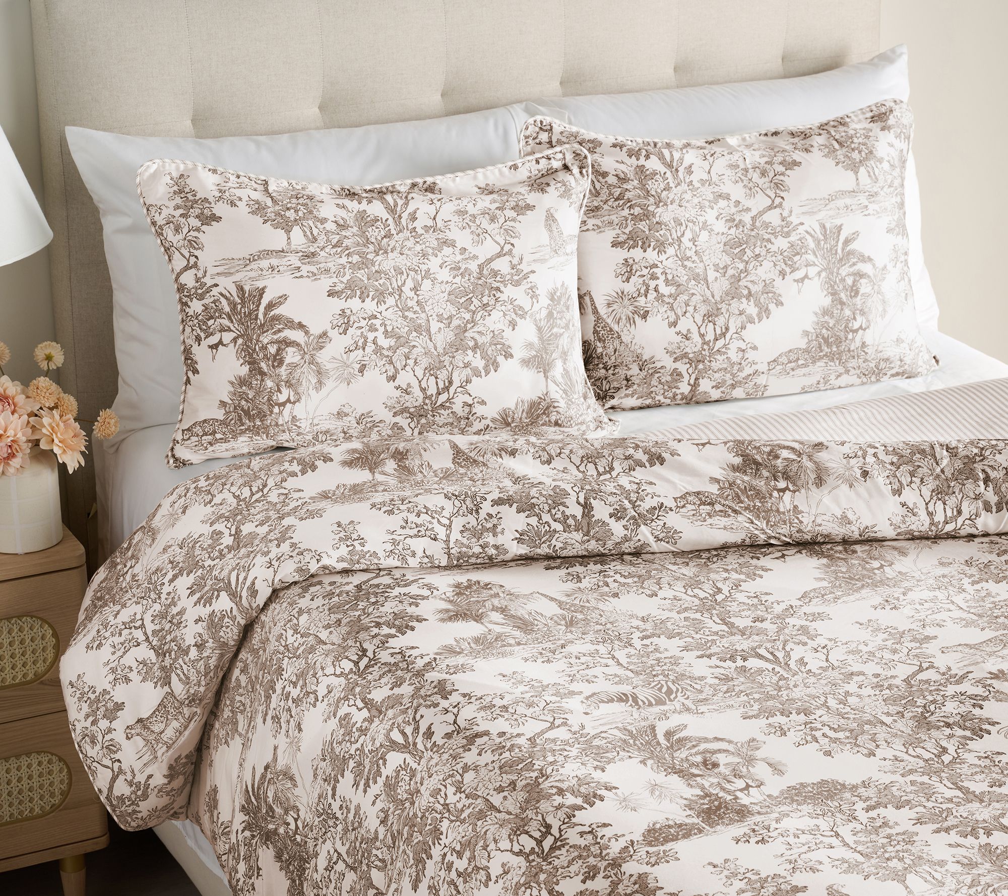 Mrs. H by Dee Hilfiger Safari Toile Sateen Comforter-Queen