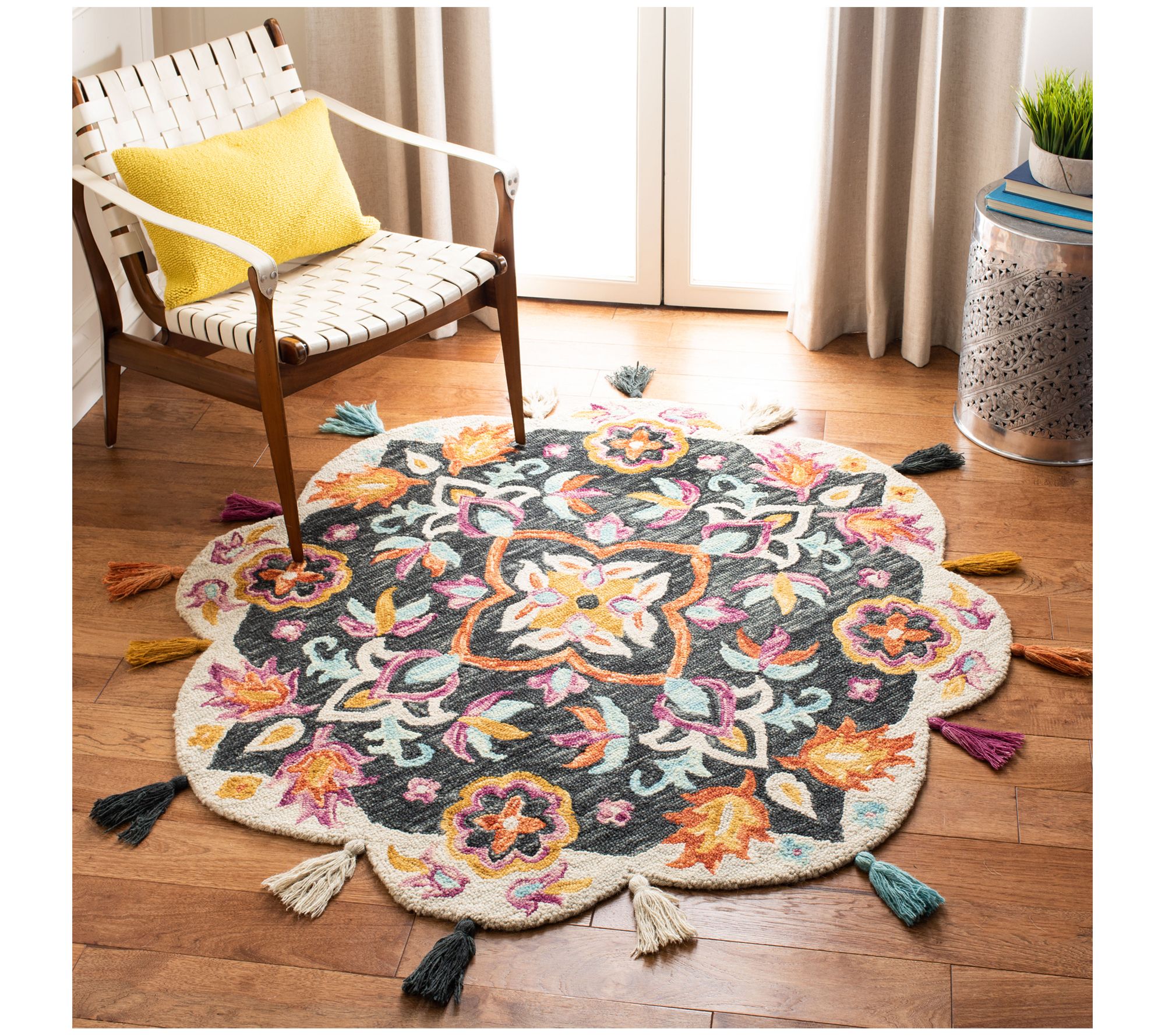 Safavieh Novelty 574 Series 6' x 6' Round