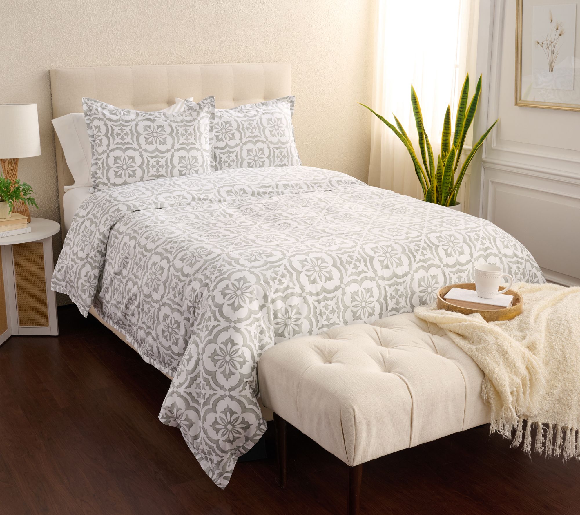 "As Is" Northern Nights Wrinkle Defense Duvet Cover & Sham Set- Queen