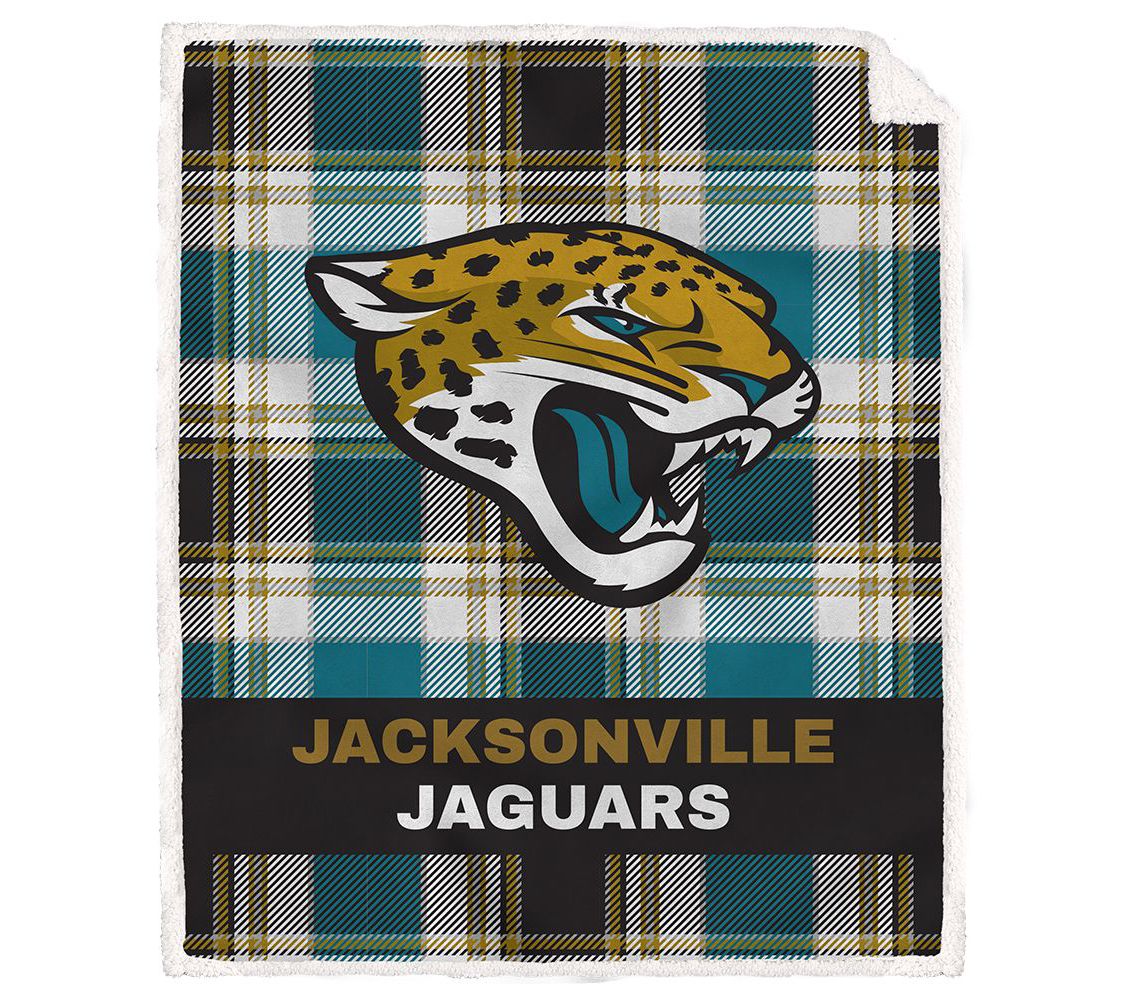 Pegasus Sports NFL Bold Plaid Faux Sherpa Ultra Soft Blanket