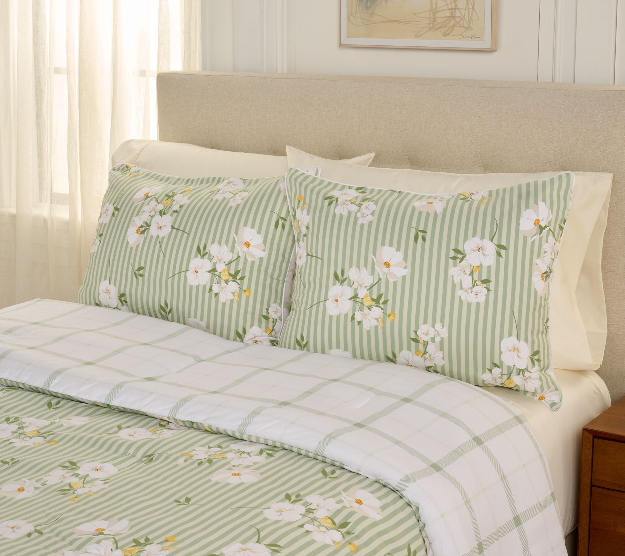 Home Reflections Floral Stripe Comforter & Sham Set- Full