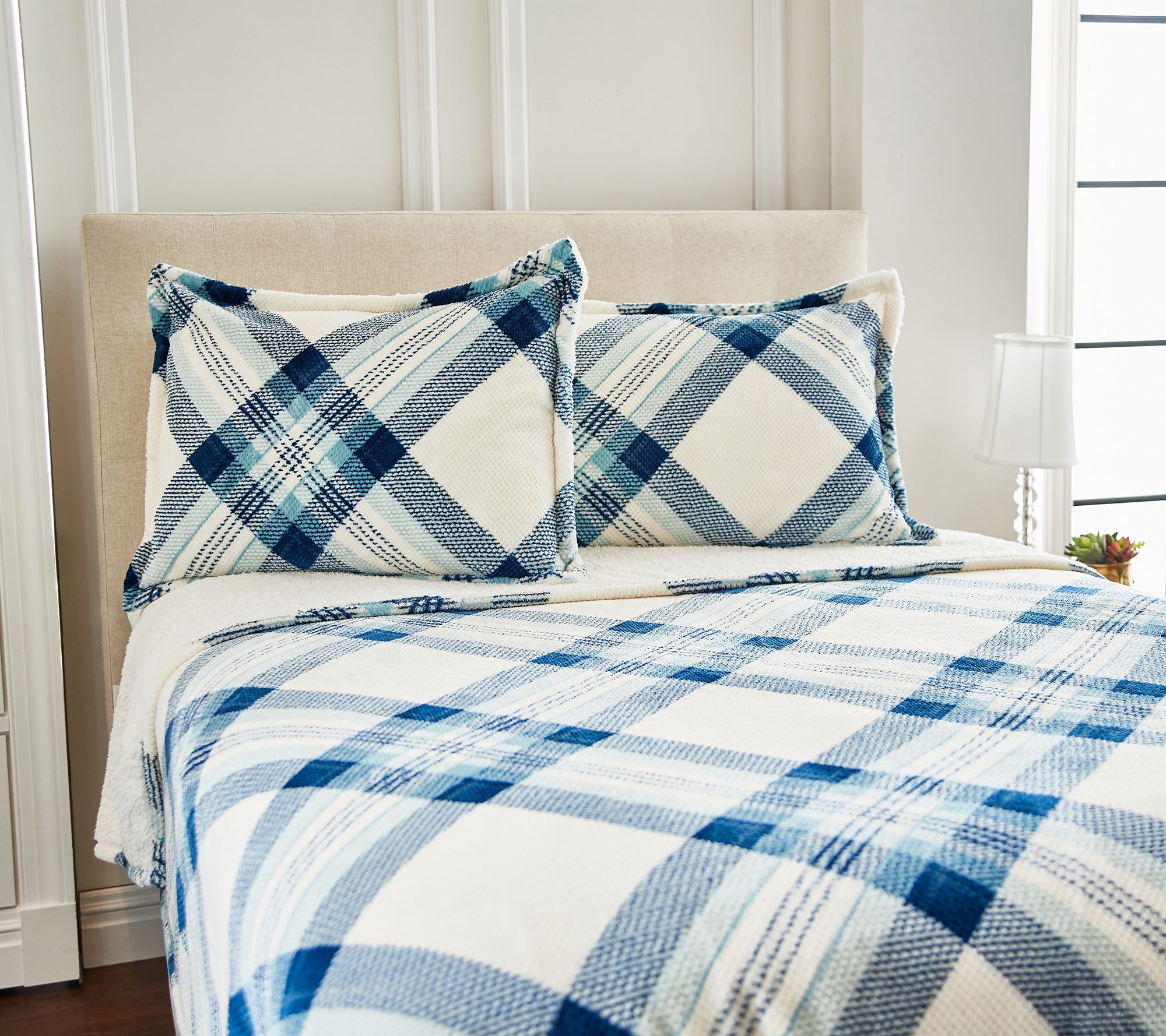 Berkshire Plaid Velvet Soft Bonded Dobby Coverlet Set - Twin