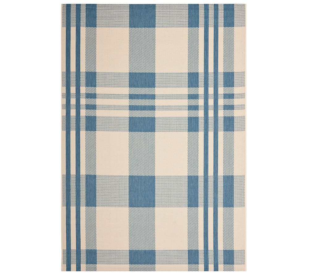 Safavieh 8' x 11' Plaid Indoor/Outdoor Rug