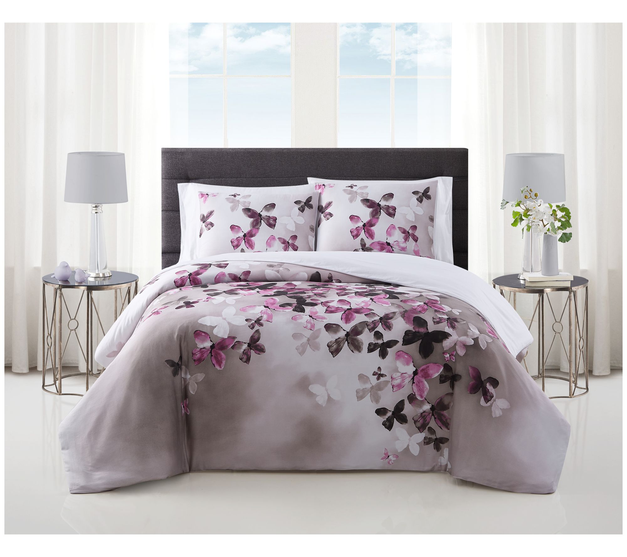 Vince Camuto Como shops Comforter Set King