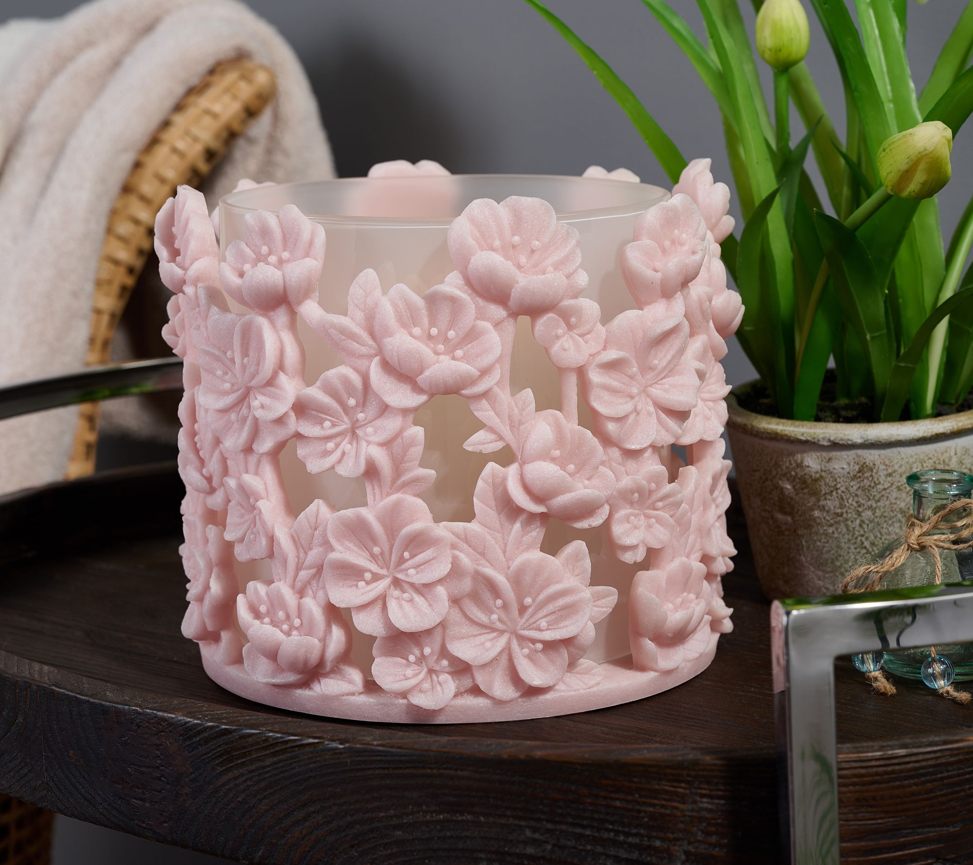 "As Is" HomeWorx by Slatkin + Co. Frosted Floral Hurricane