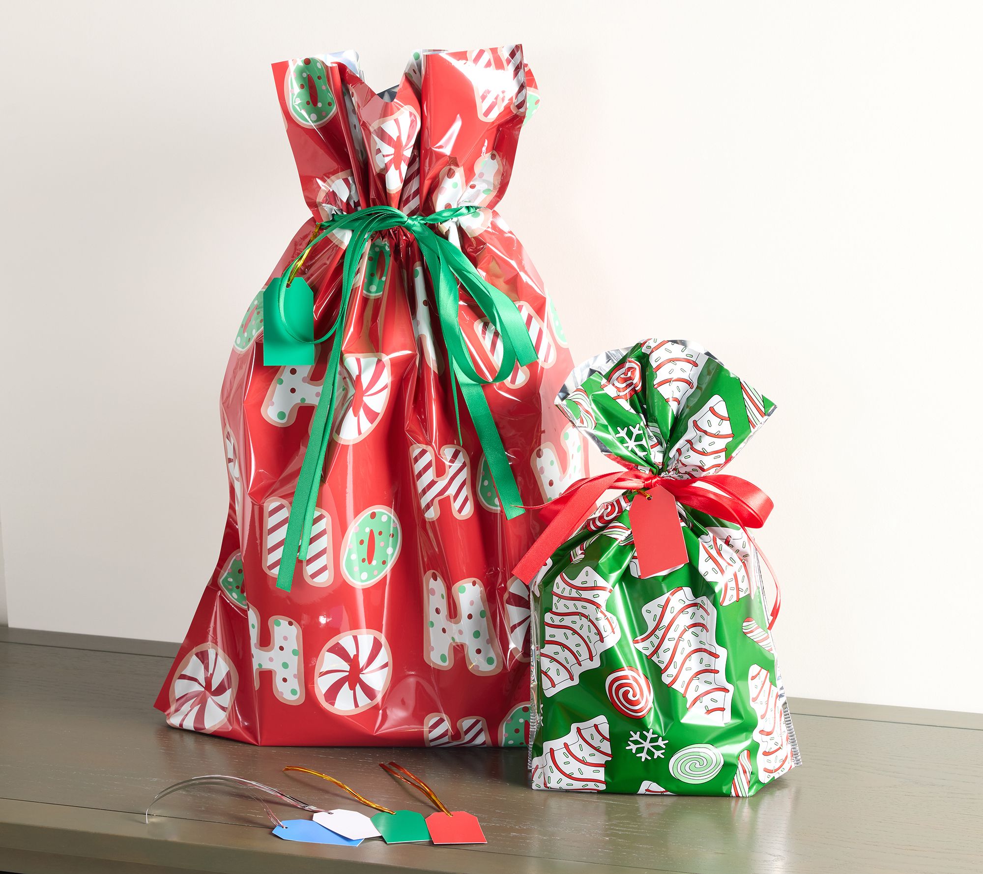 Kringle Express 40-pc Jumbo and Large Gift Bags with Tags Set