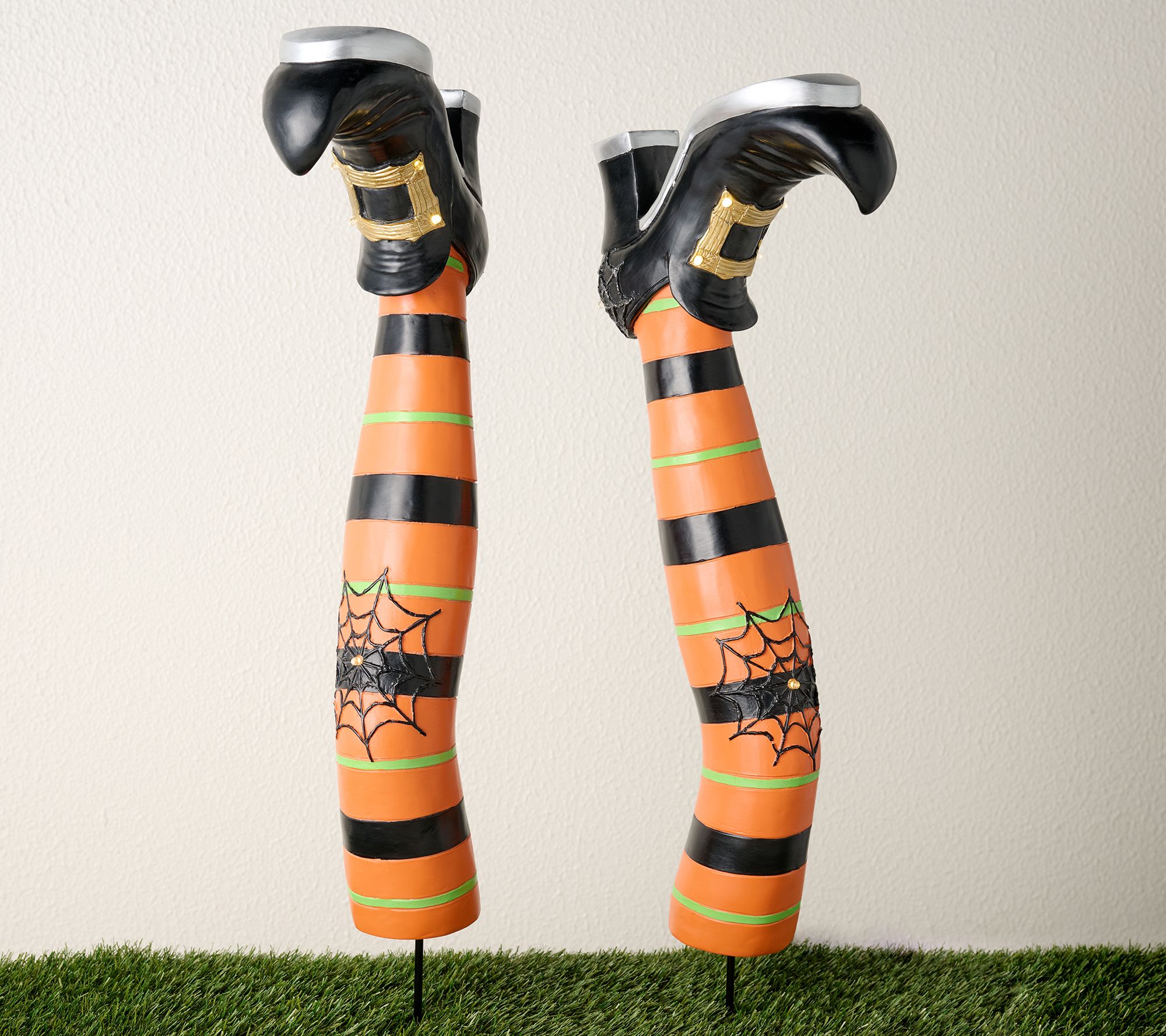 Hay & Harvest Lawn Halloween Witches Legs