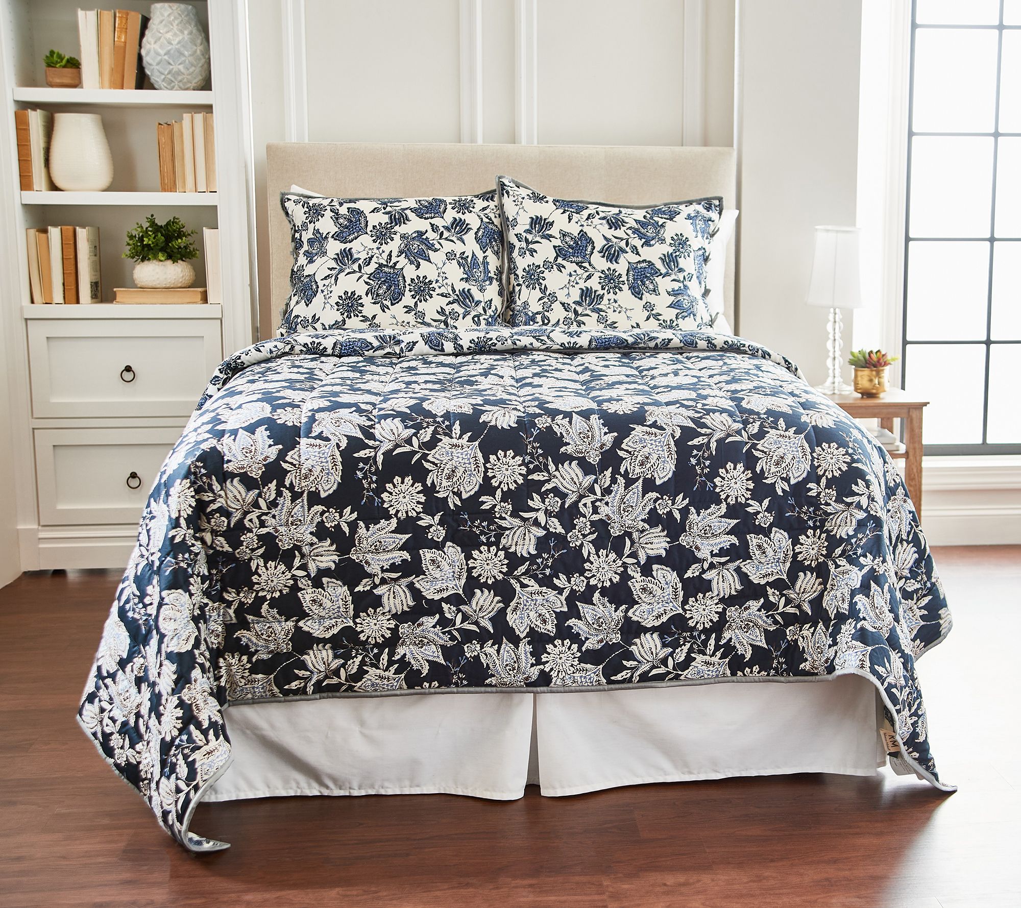 RM Rebecca Minkoff Reversible 100% Cotton Quilt Set-Fl/Qn