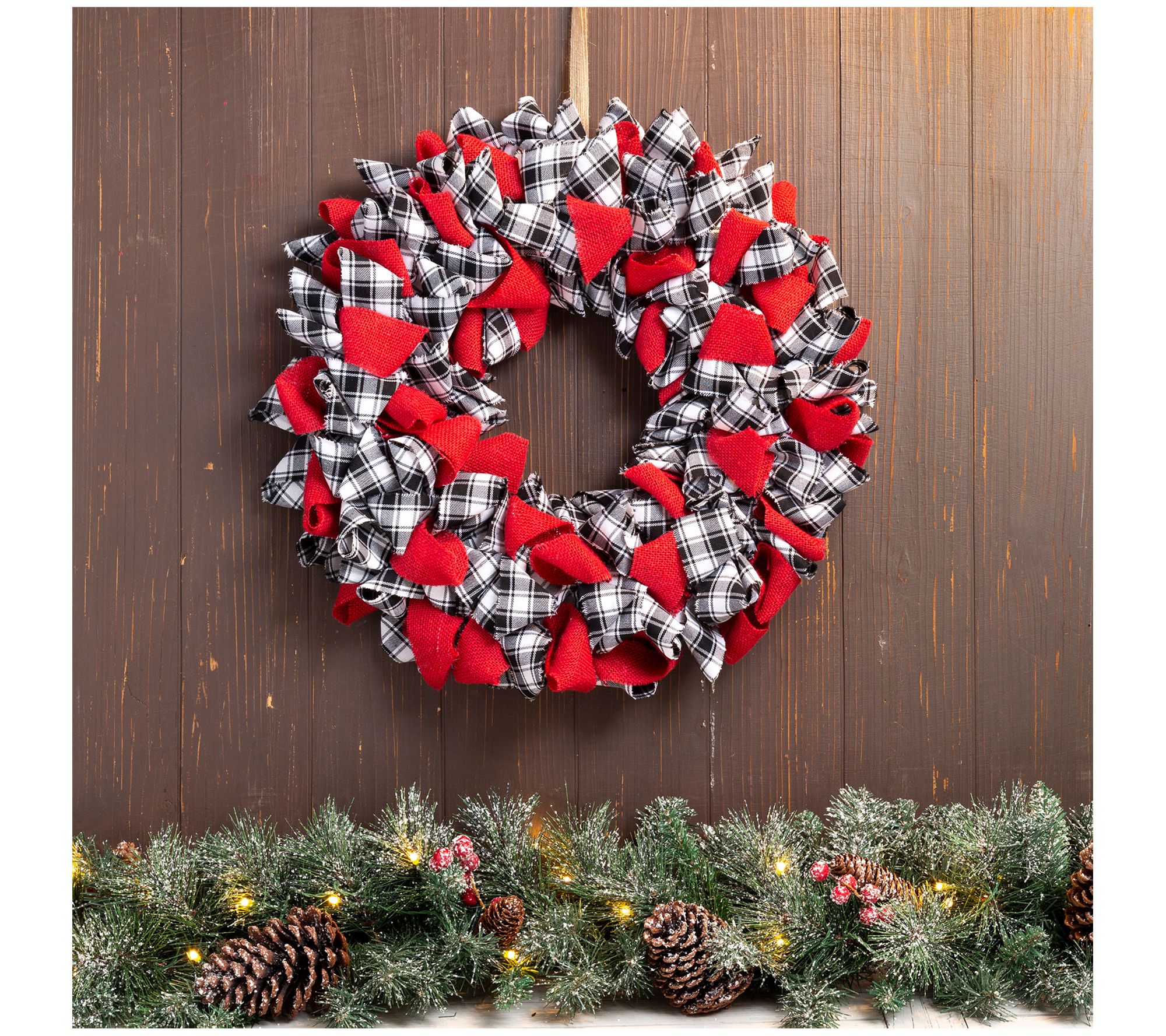 Glitzhome Black & White Buffalo Plaid Fabric Christmas Wreath