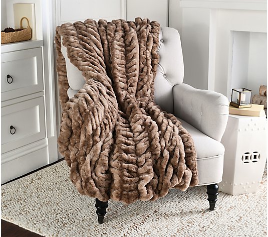 Hotel duCobb Oversized Luxury Ruched Faux Fur Throw by Dennis Basso