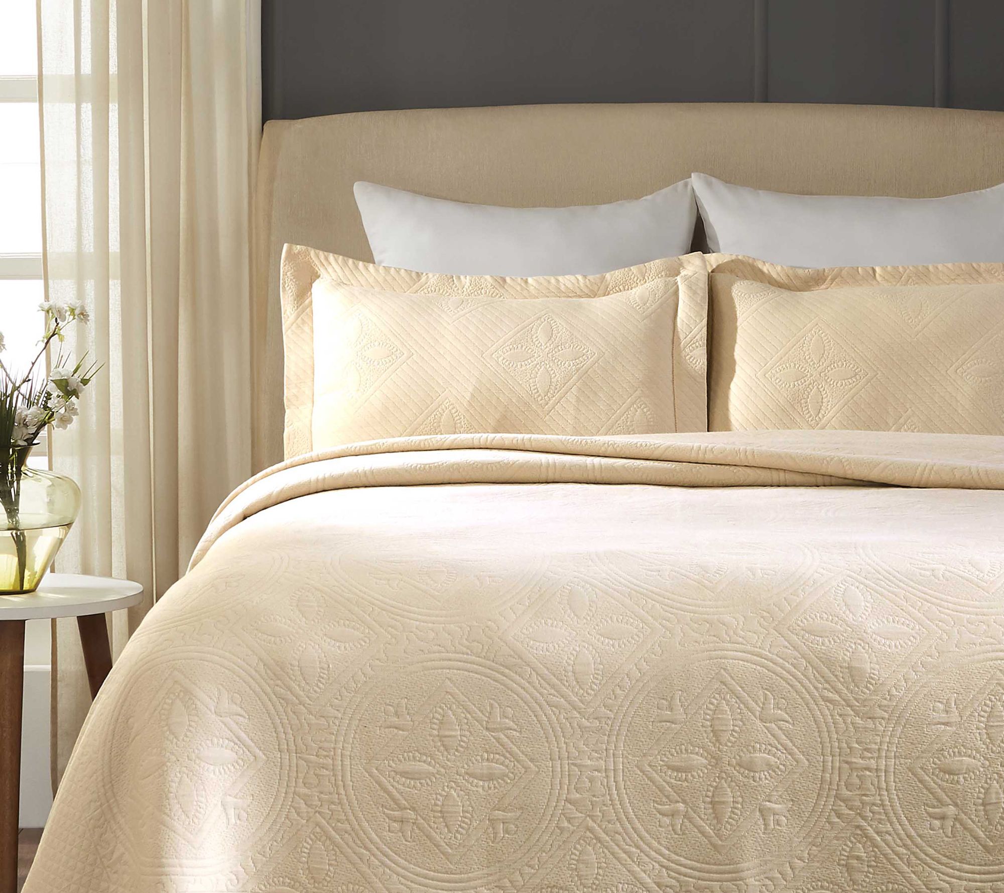 Superior Cotton 3-Piece Jacquard Full/Queen Bedpread Set