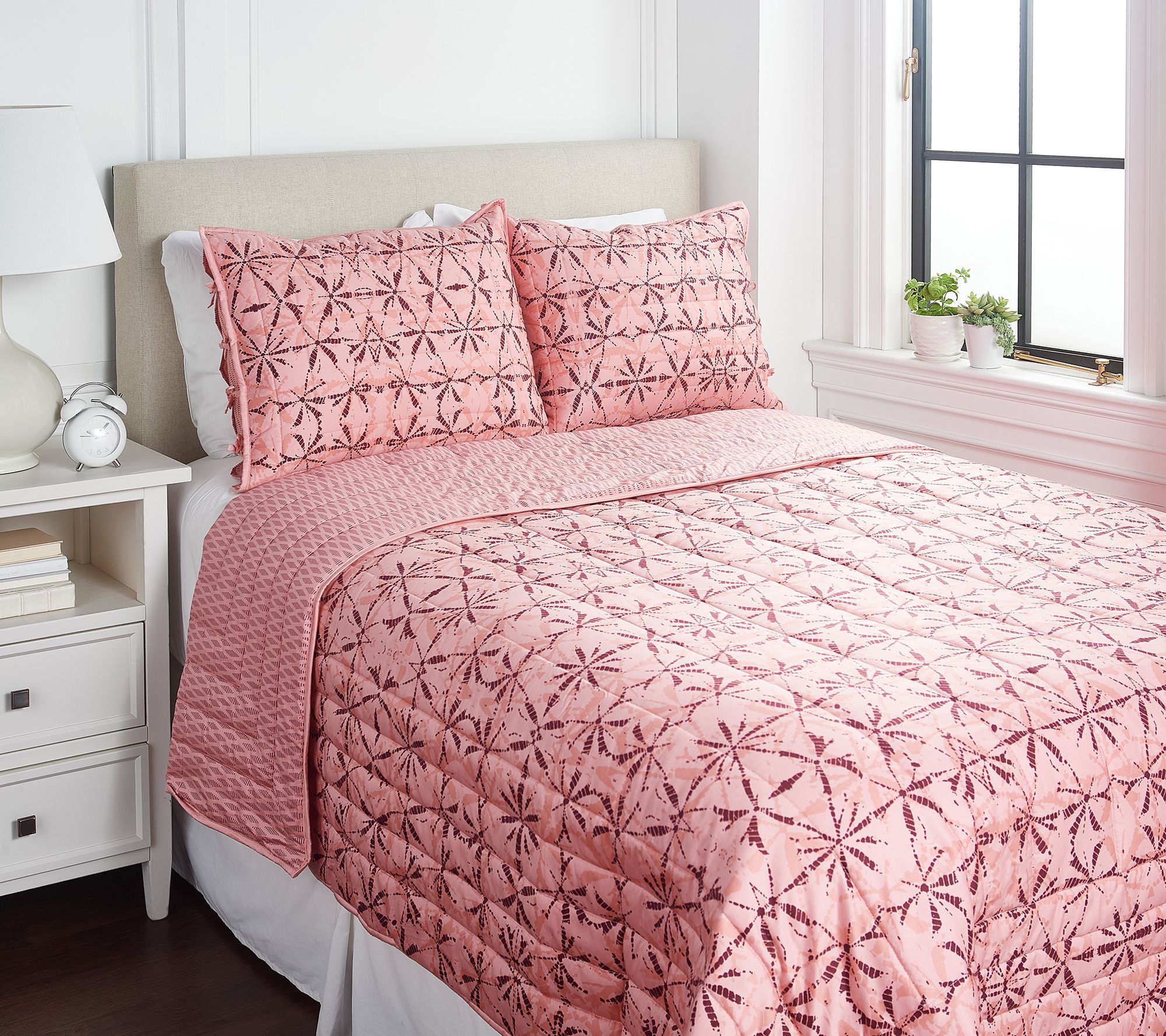 RM Rebecca Minkoff Reversible 100% Cotton Quilt Set - Kg