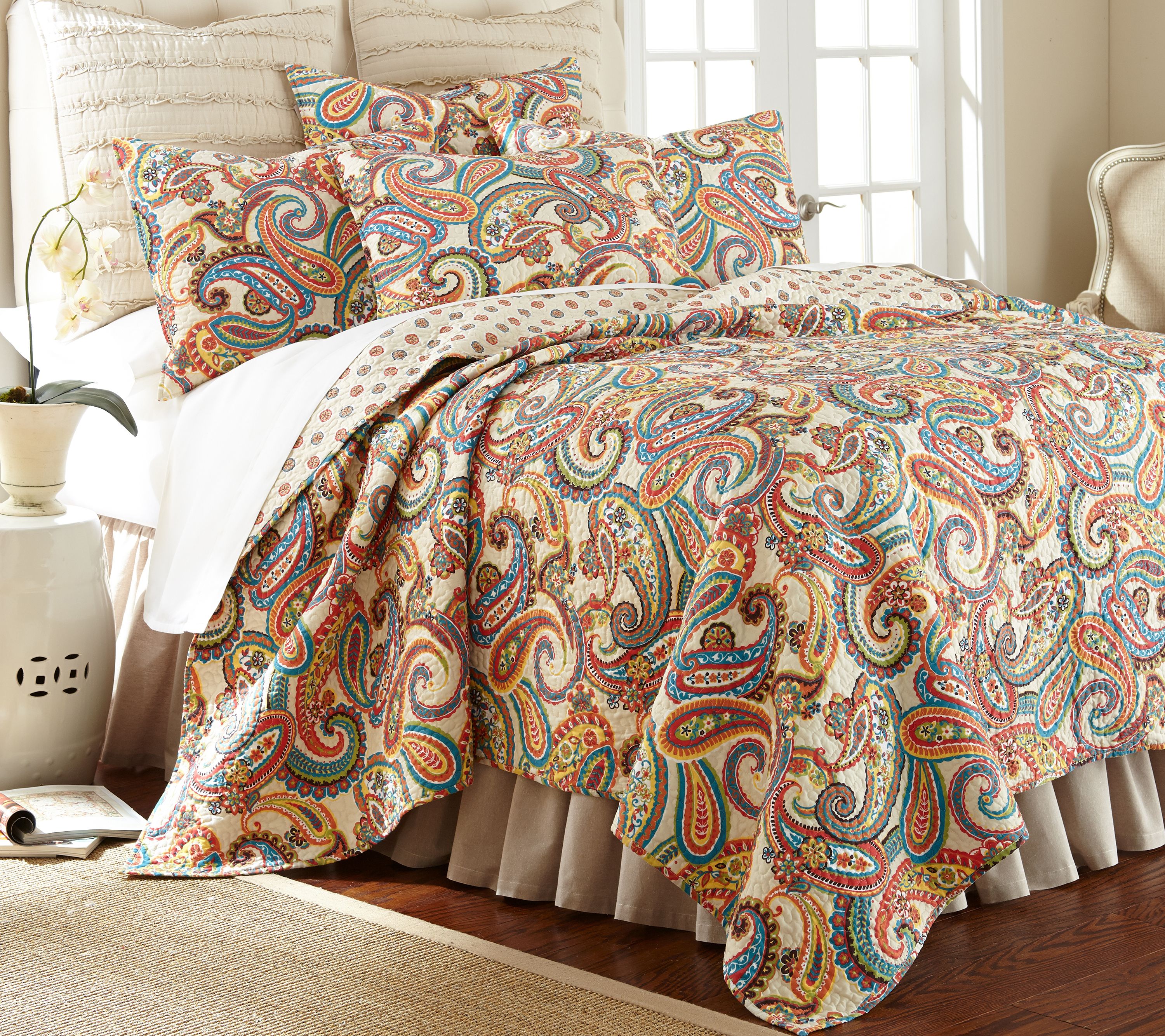 Levtex Home Alyssa Paisley 3-Piece Full/Queen Quilt Set