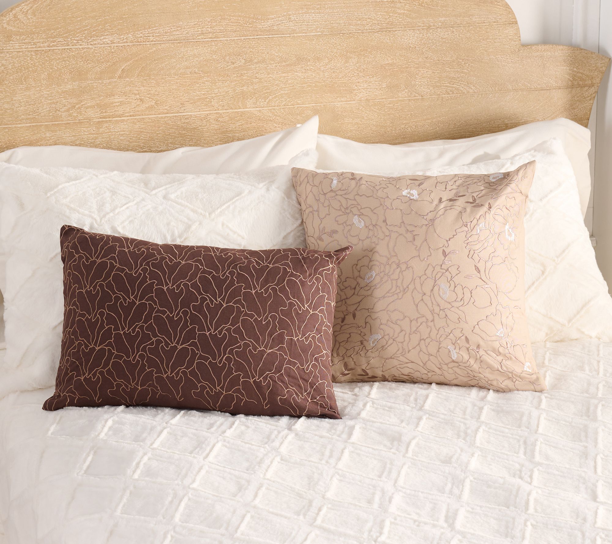 Northern Nights Set of 2 Floral Satin Embroidery Dec Pillows