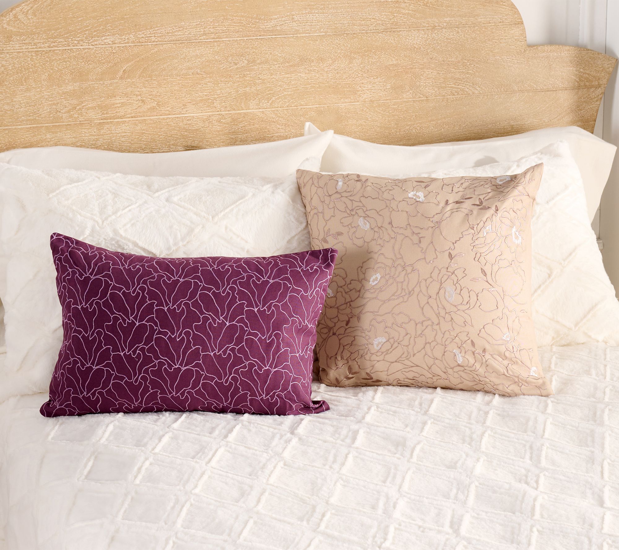 Northern Nights Set of 2 Floral Satin Embroidery Dec Pillows