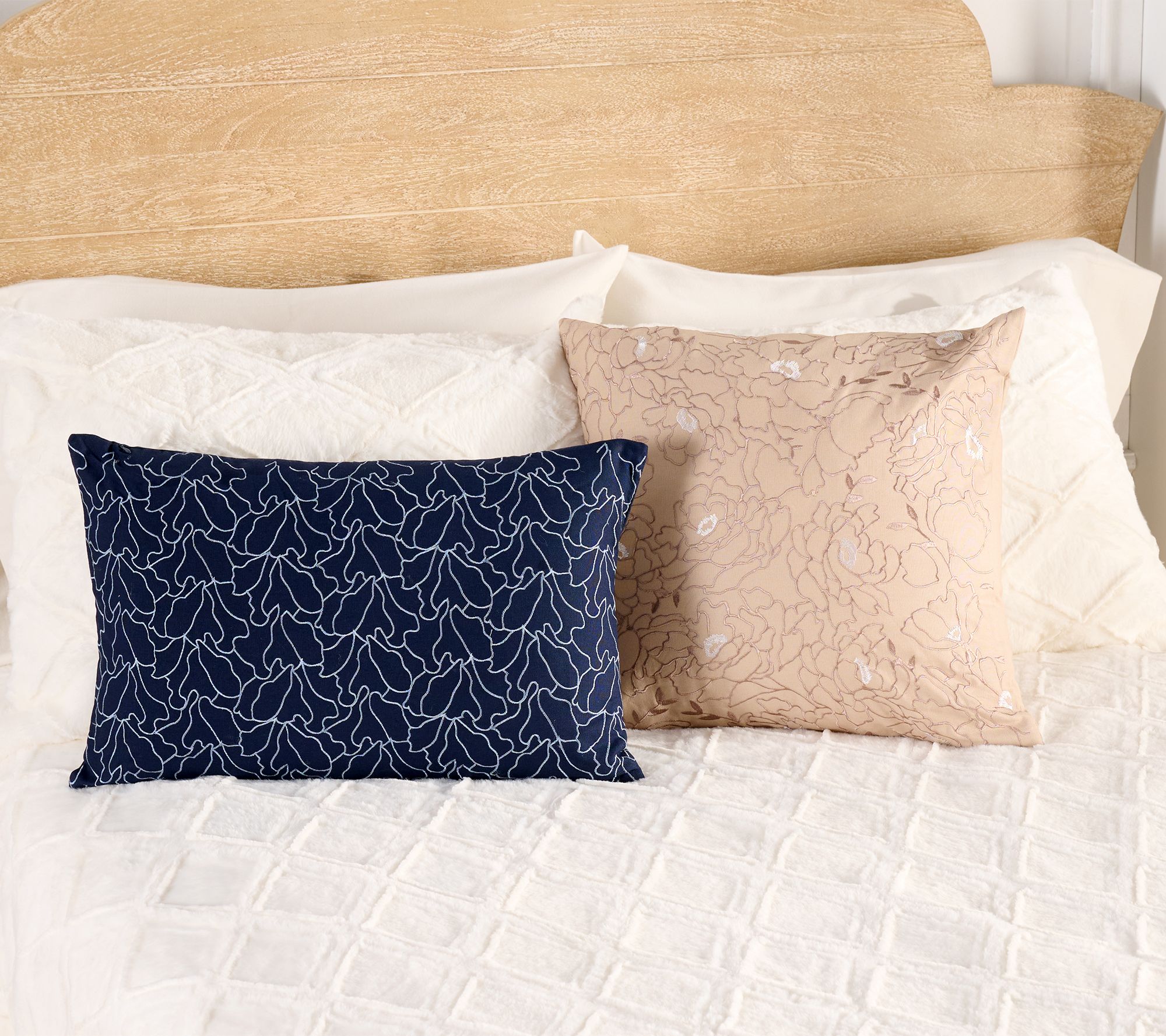 Northern Nights Set of 2 Floral Satin Embroidery Dec Pillows