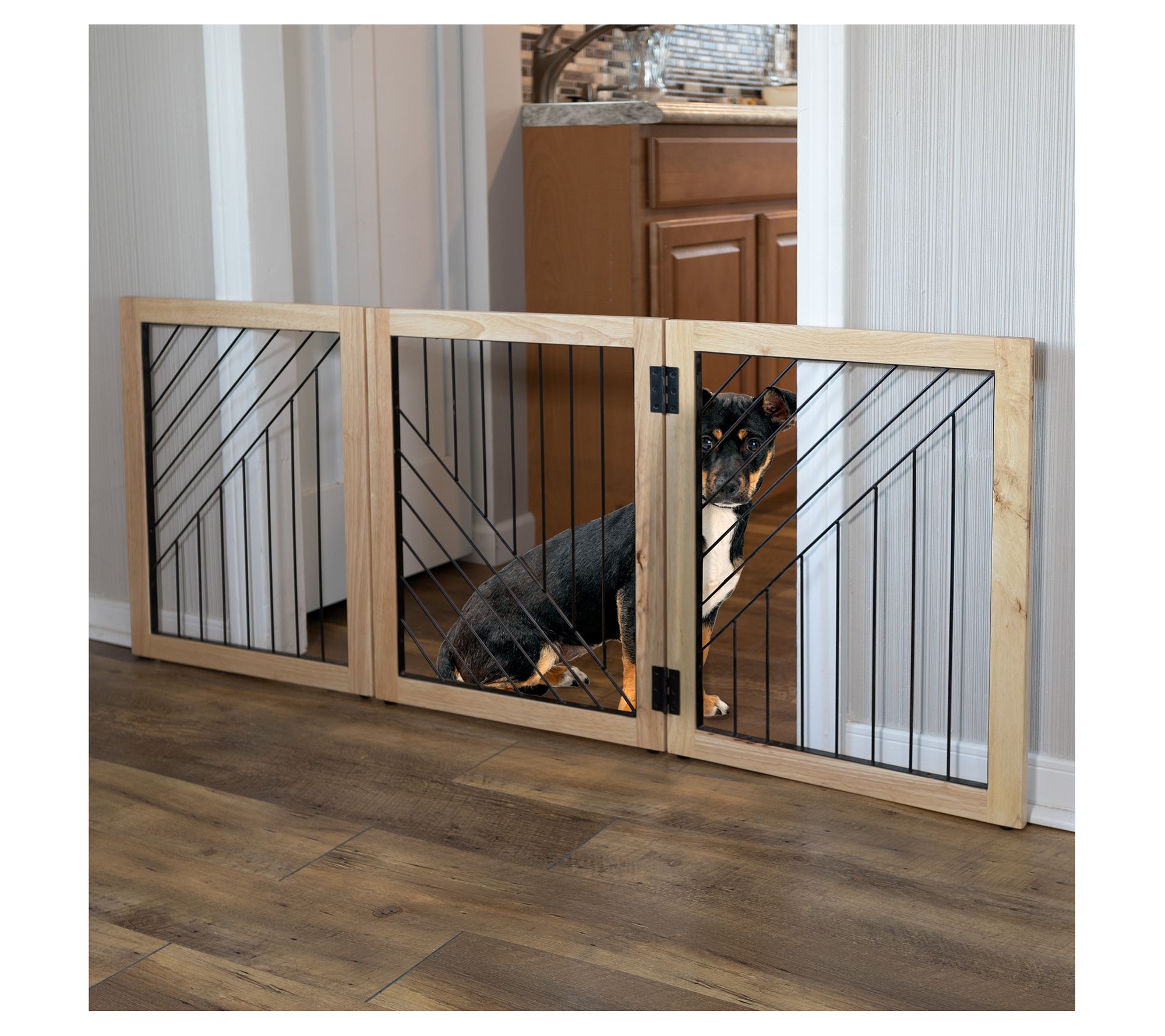 Petmaker Gate 3-Panel Indoor Freestanding Folding Gate