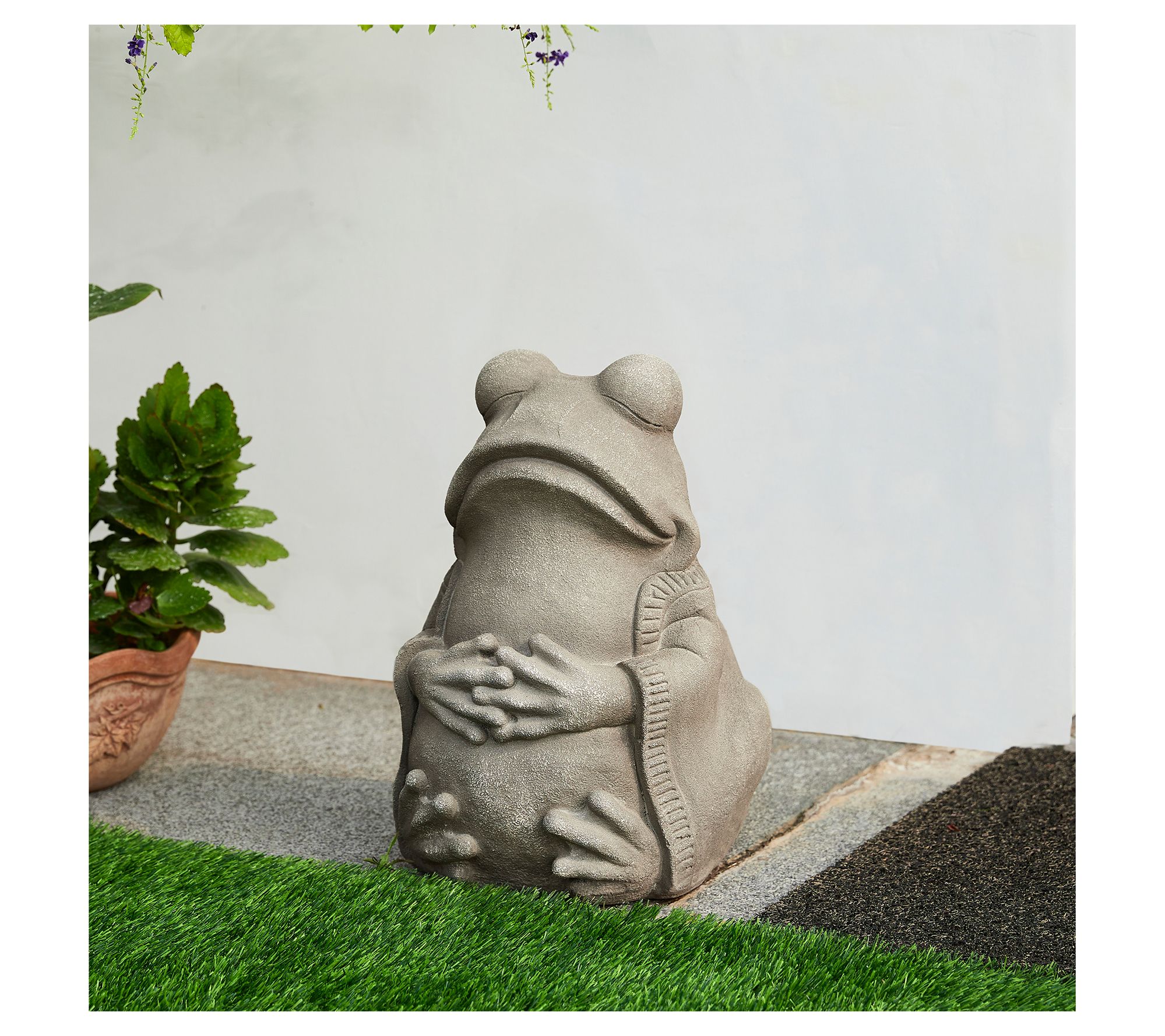 Glitzhome 17" MGO Faux Concrette Finish Zen Frog Garden Statue