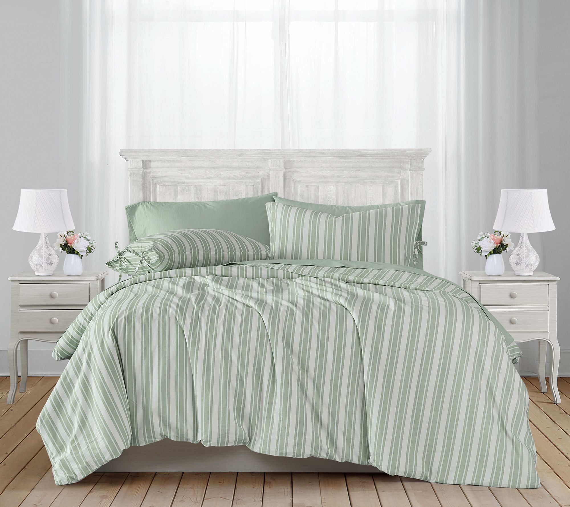 The Farmhouse by Rachel Ashwell Ticking StripeF/Q Duvet Set