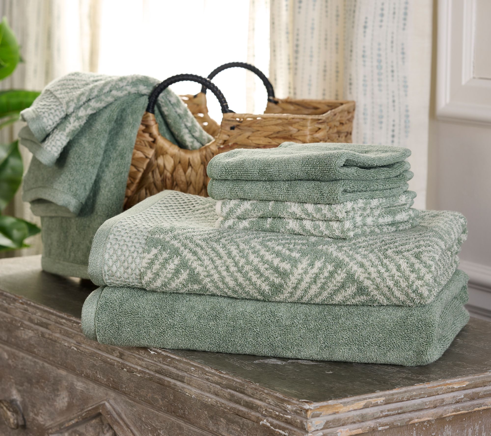 Home Reflections 8-pc Jacquard & Solid Towel Set