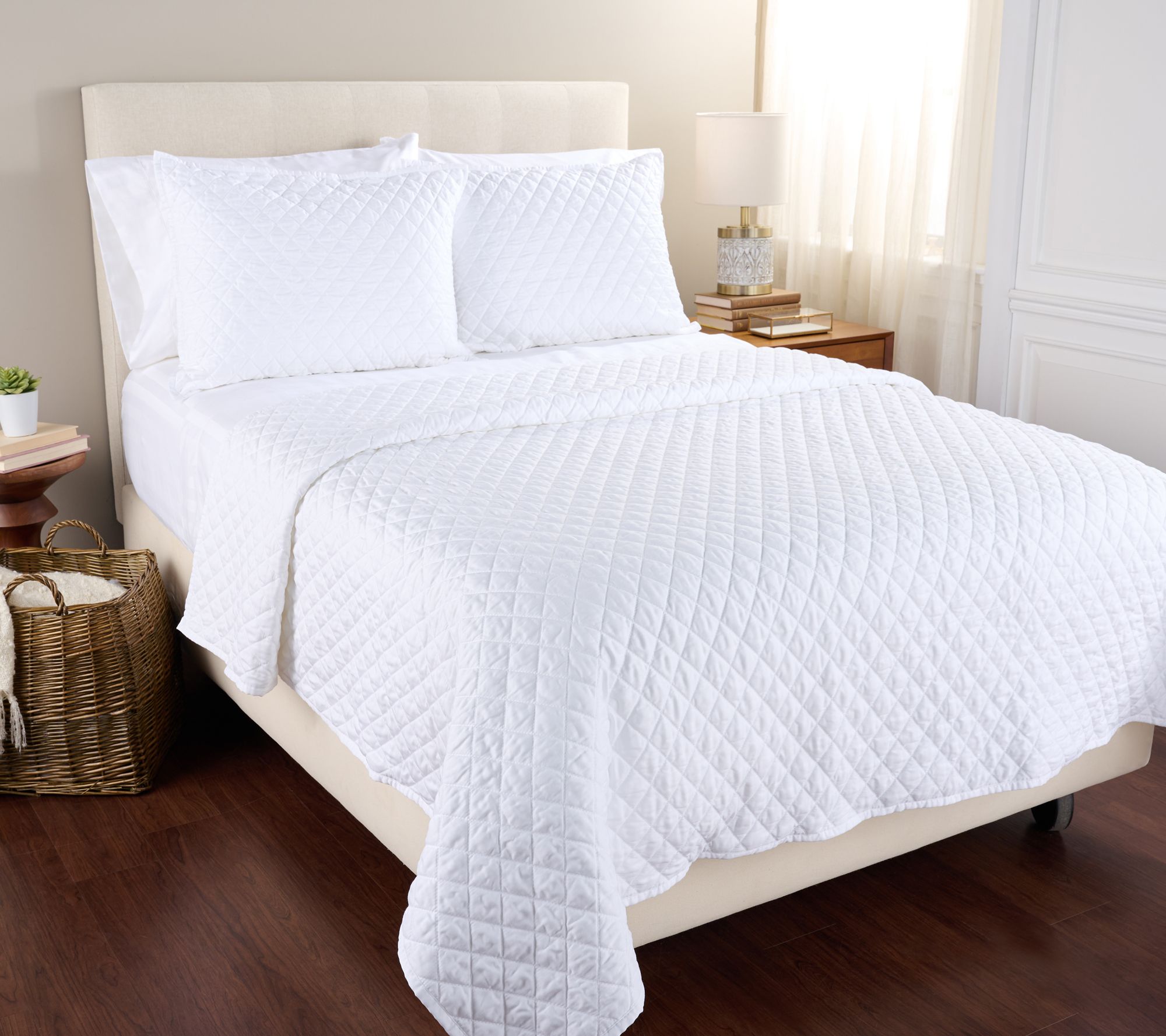 Northern Nights Cotton Sateen Quilt & Sham Set- Queen