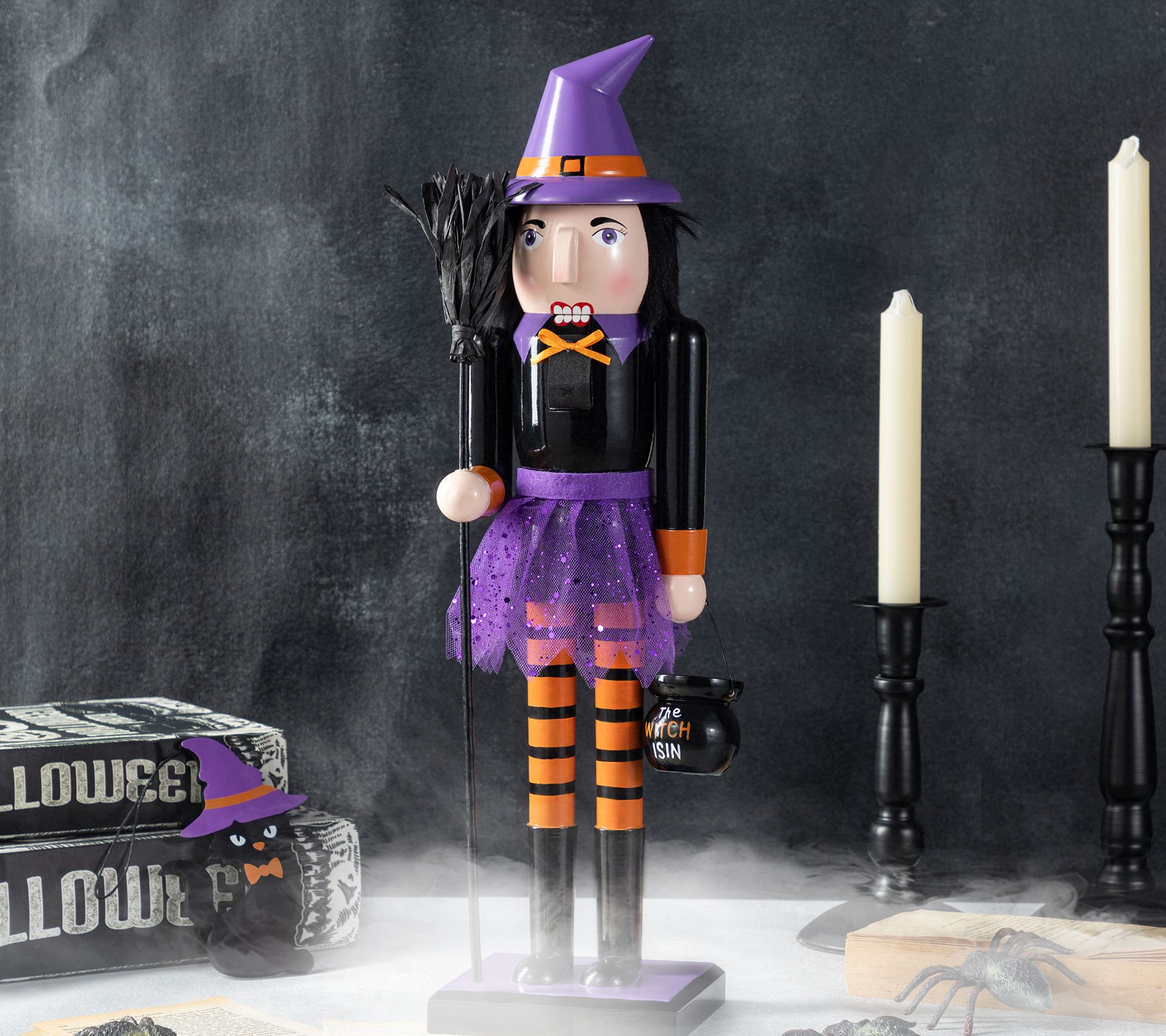 Glitzhome 19" Halloween Wooden Halloween Character w/ Ornament