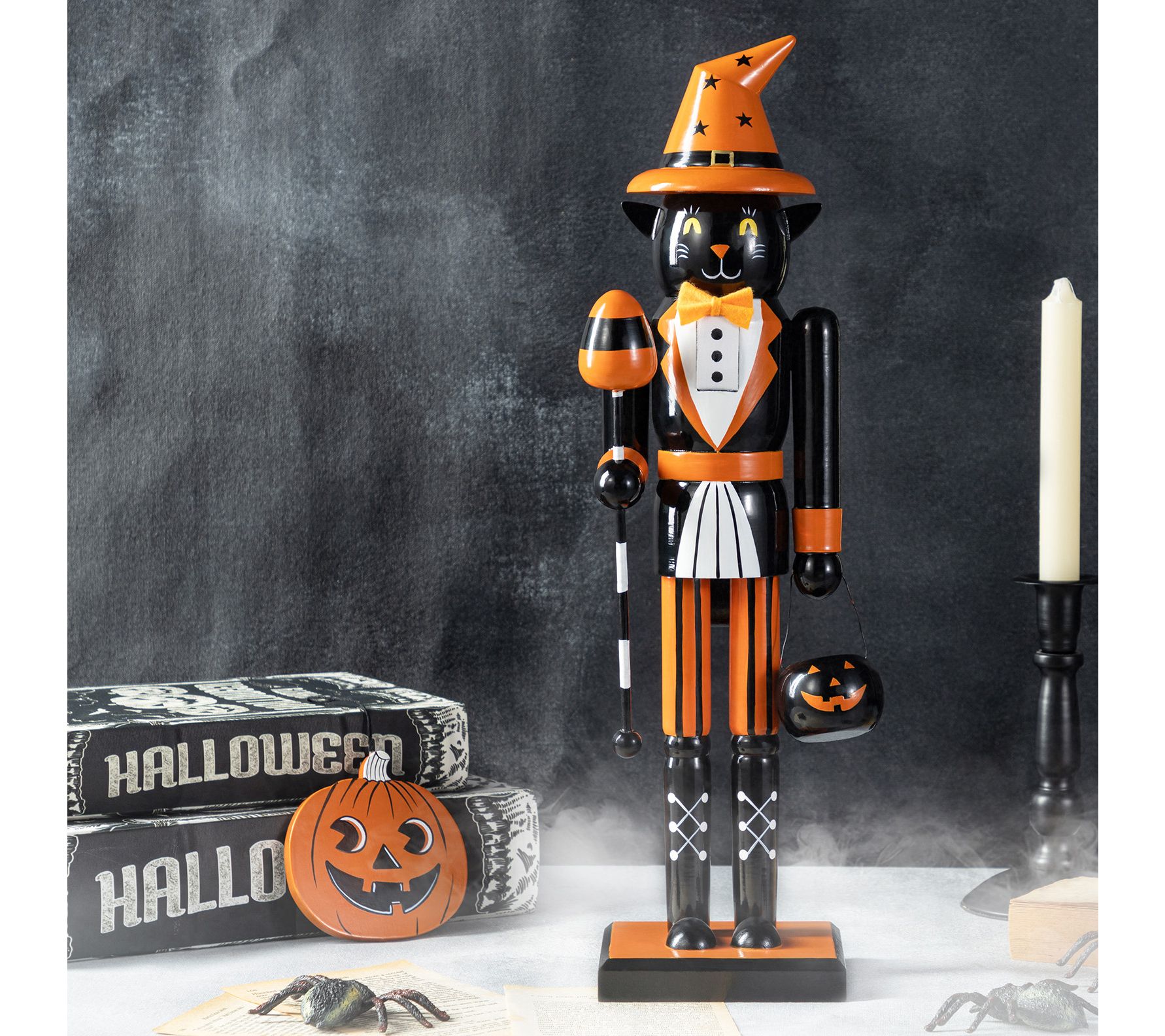 Glitzhome 19" Halloween Wooden Halloween Character w/ Ornament