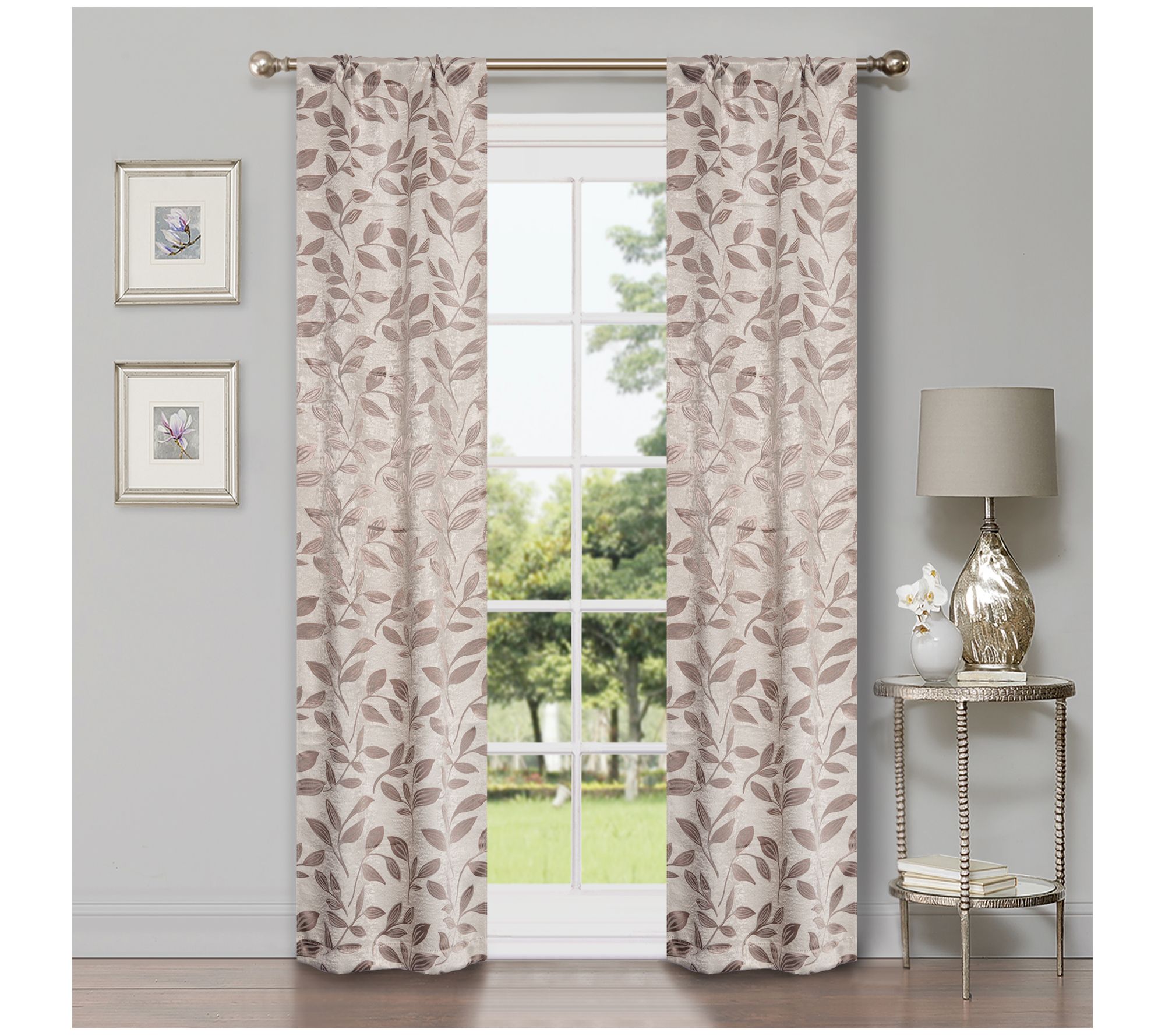 Superior Bohemi an Leaves Black out 2-Piece Cur tain Set, 26X84