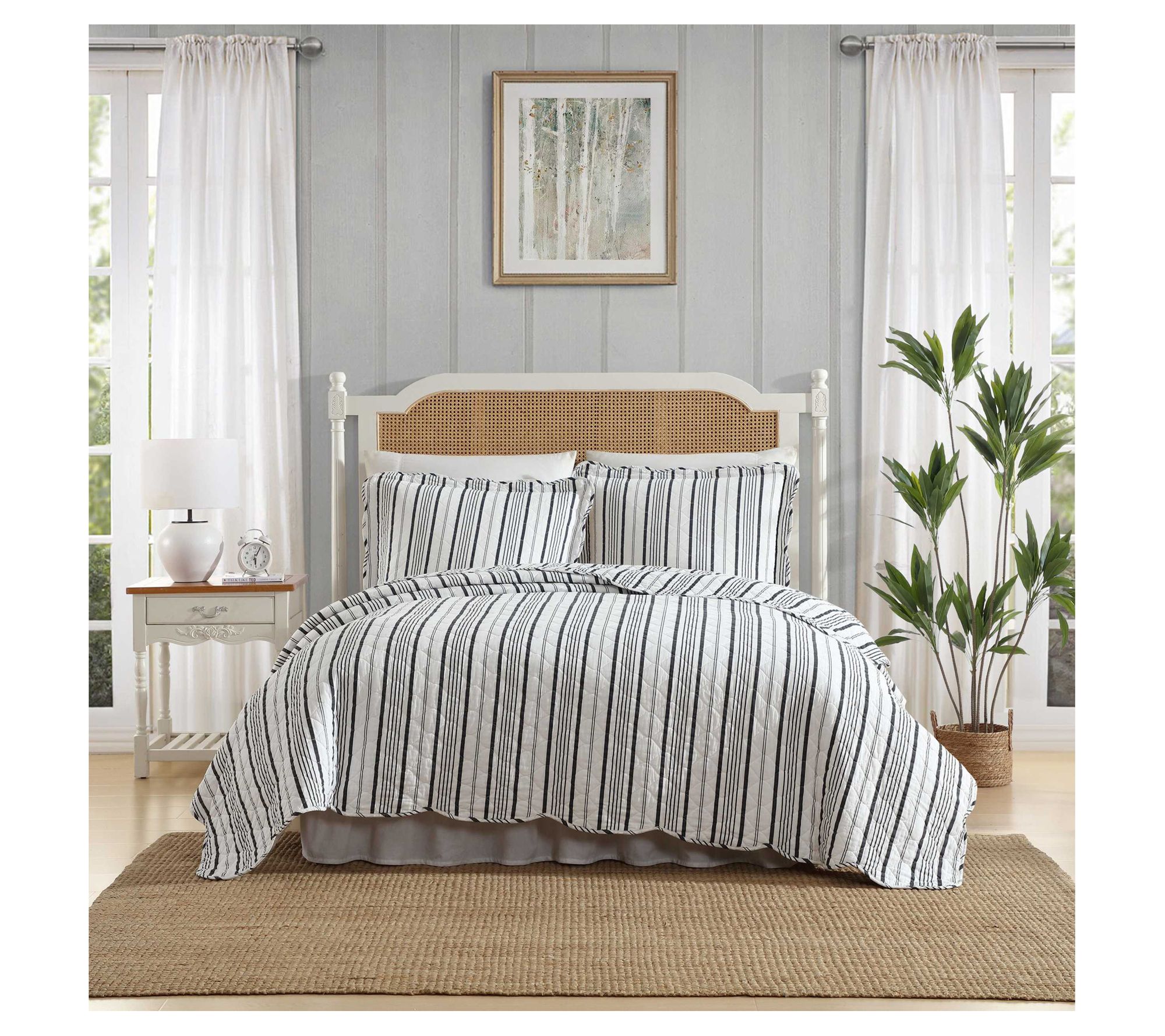 Laura Ashley Stripe Perfection Grey Full/QueenQuilt Sham Set