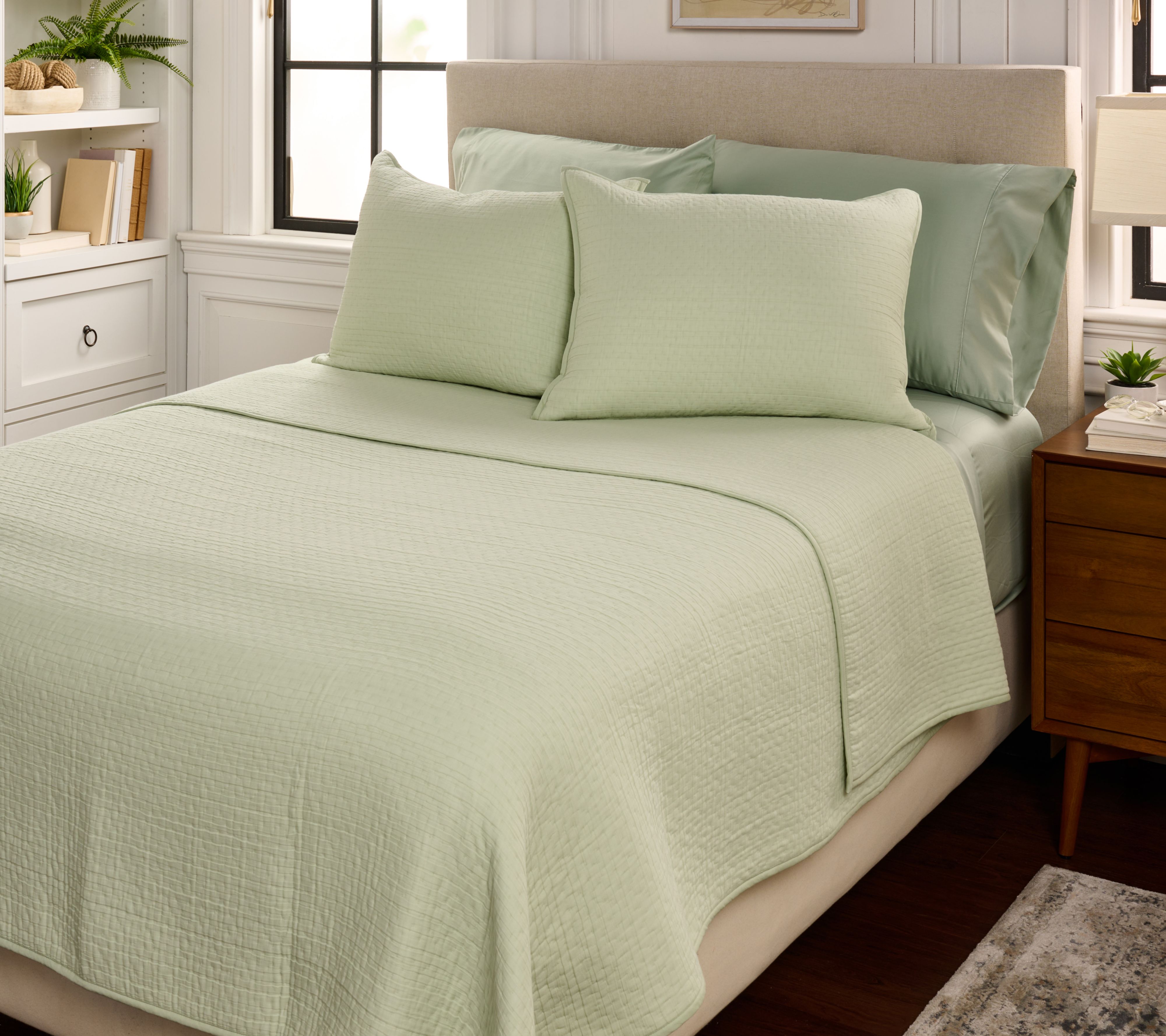 "As Is"Northern Nights Triple Layer Cotton Blanket/ Sham Set - Queen