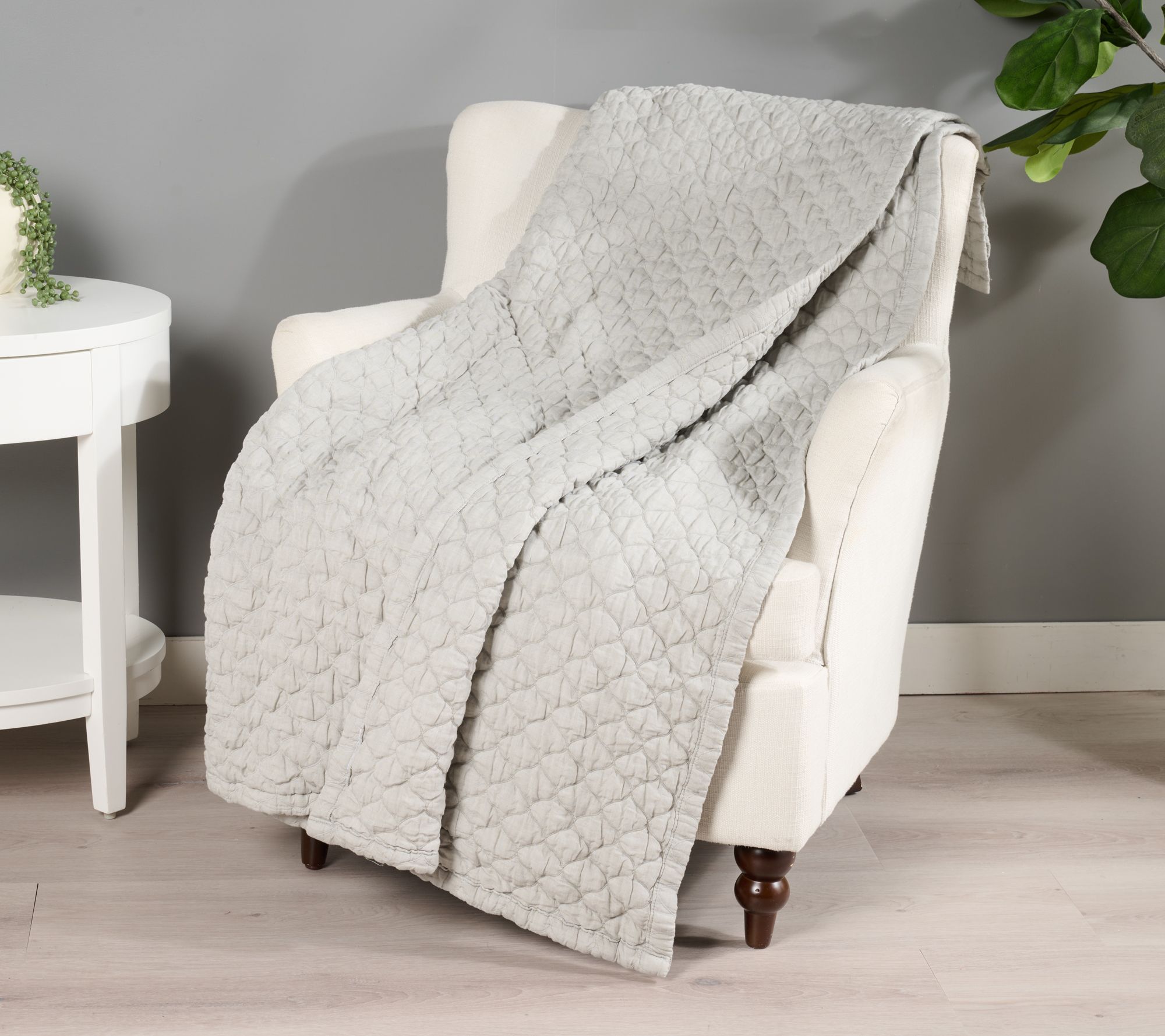 "As Is" Northern Nights 60x80 Oversized Marshmallow Quilted Throw