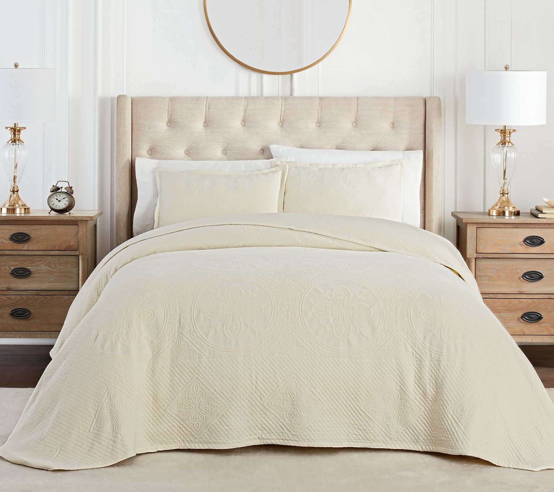 Waverly Matelasse Queen Cotton Oversized Bedspread Set Grey