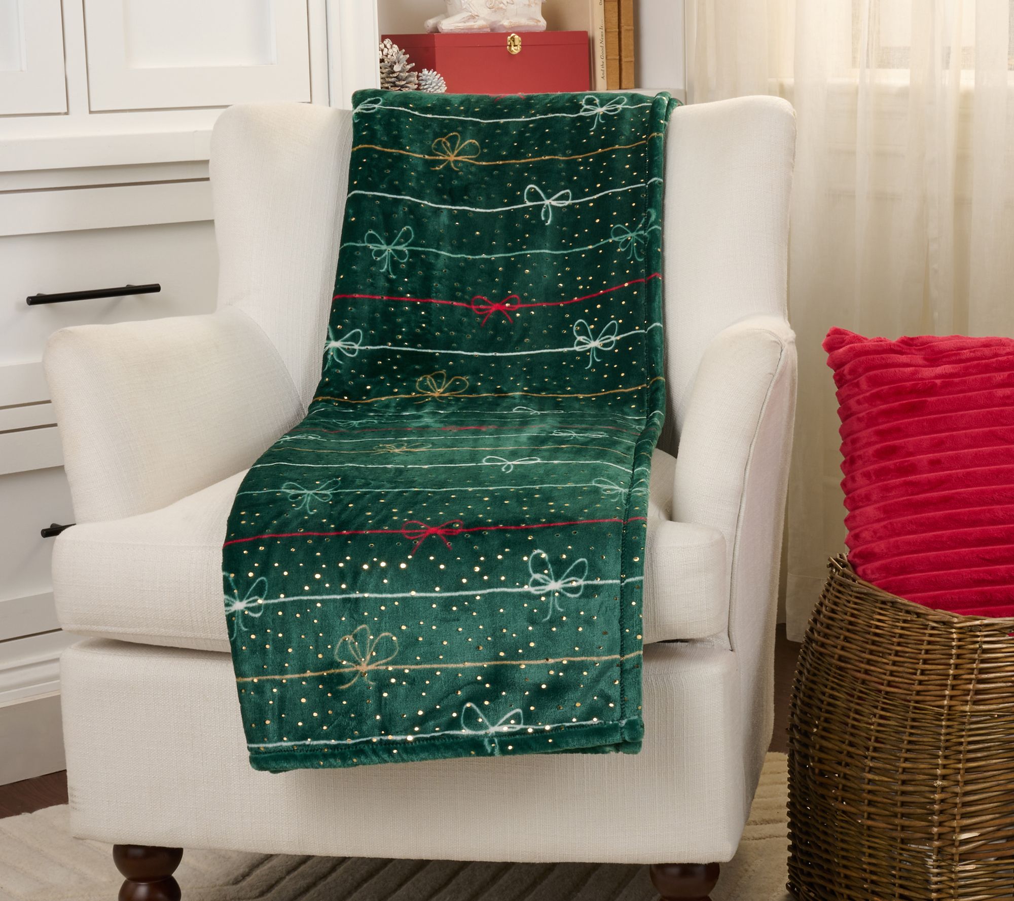 Berkshire Foil Print 60x80 Holiday Plush Throw