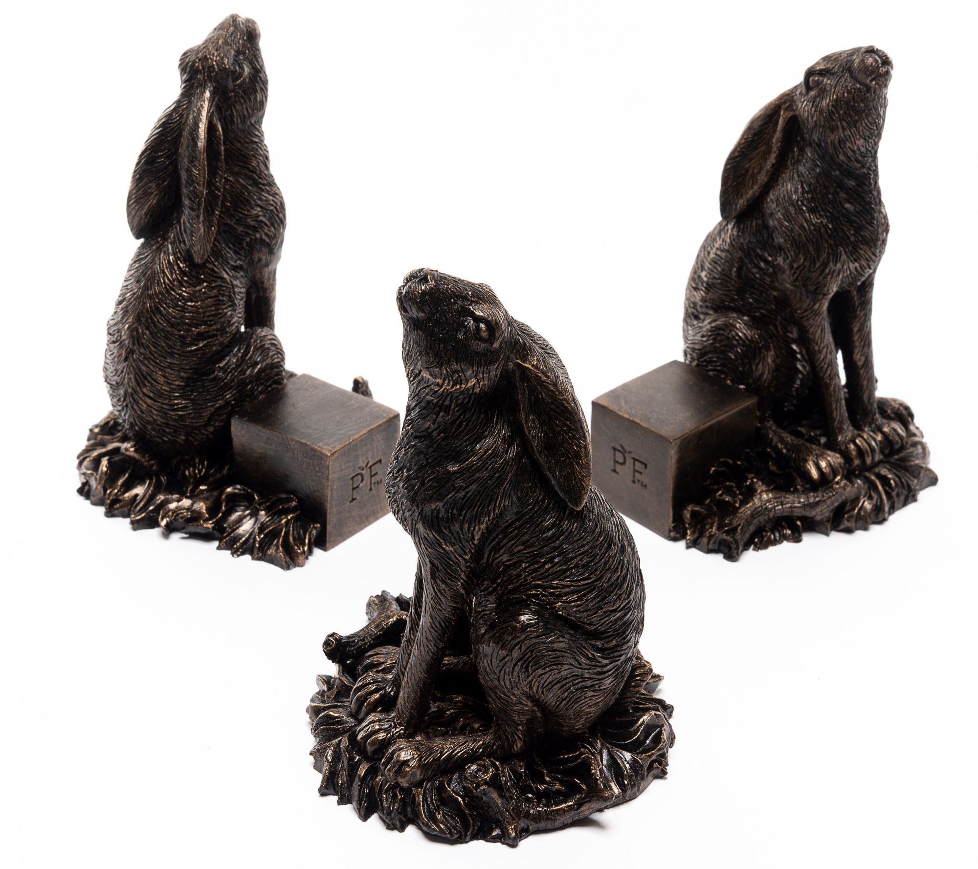 Jardinopia Potty Feet Three Antiqued Bronze Moo n Gazing Hares