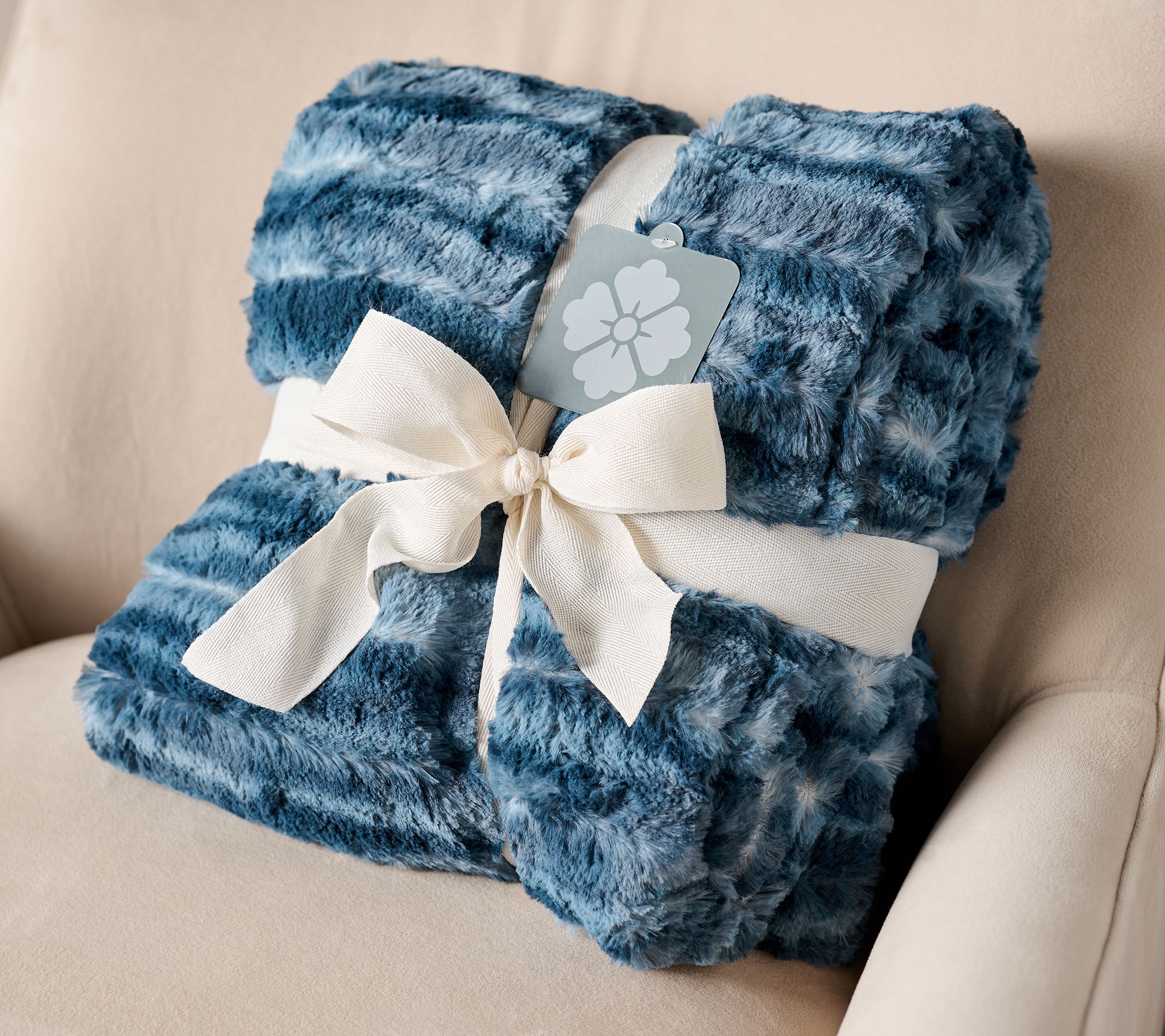 Ugg sale grace throw