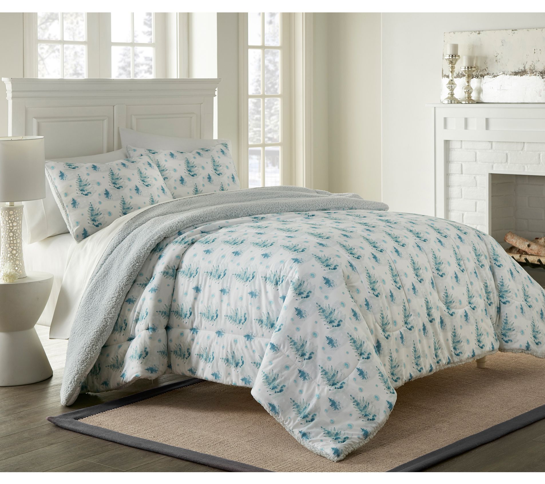 Shavel Full/Queen MicroFlannel Reverse to Sherp a Comforter Se