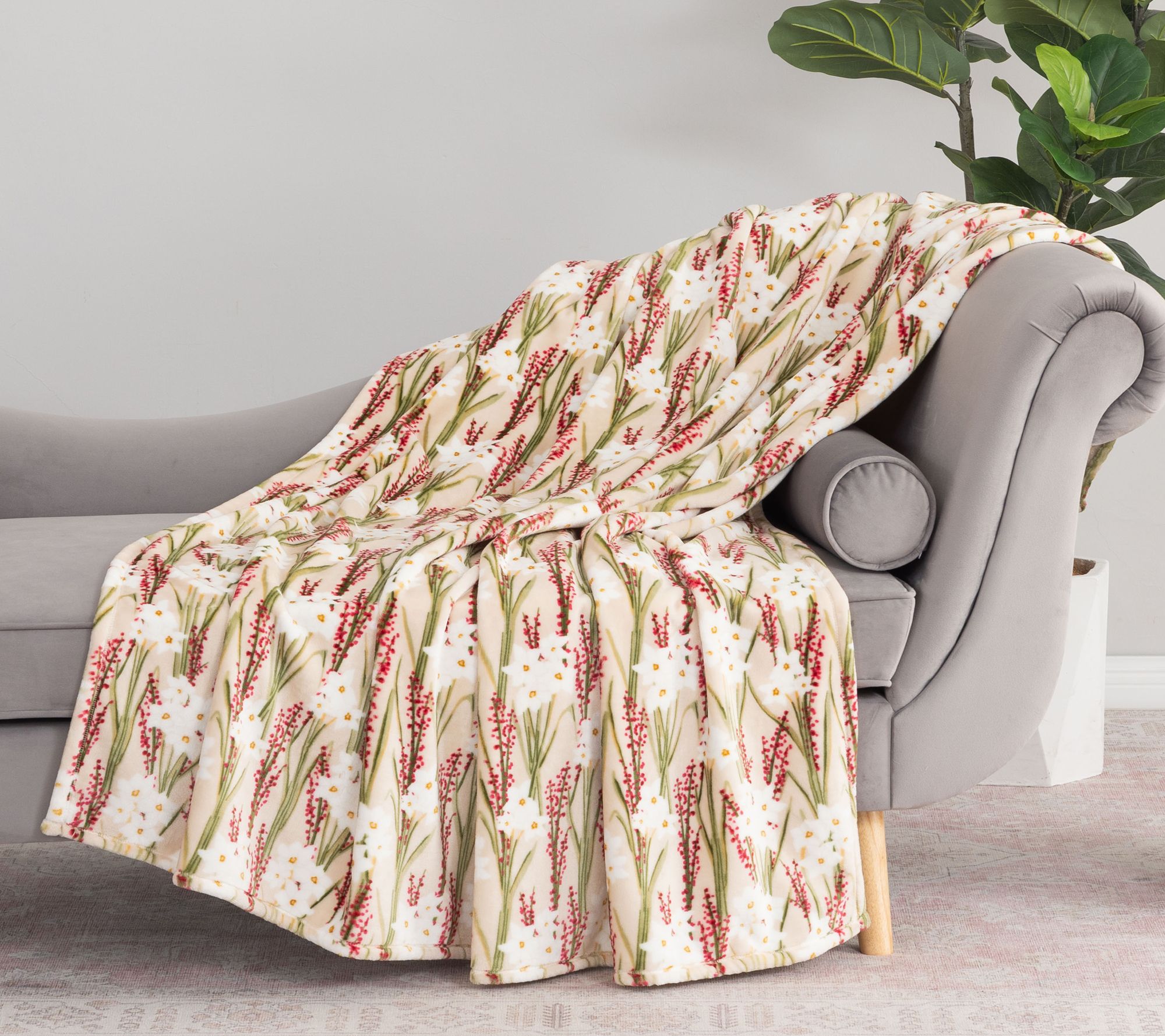 Berkshire Holiday Winter Floral 60x70 Plush Throw