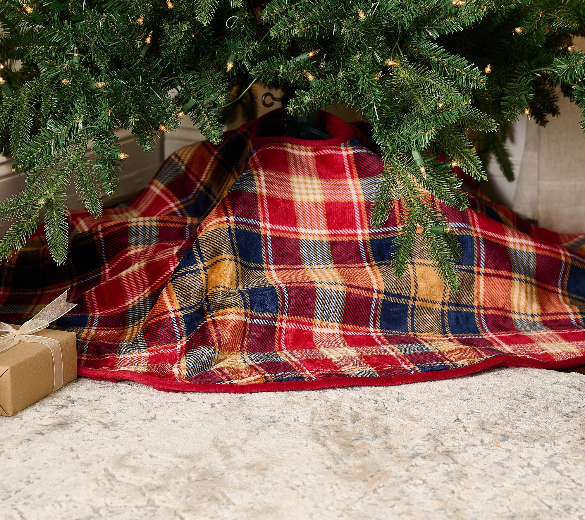 "As Is" Home Reflections 48" Velvetplush Tree Skirt