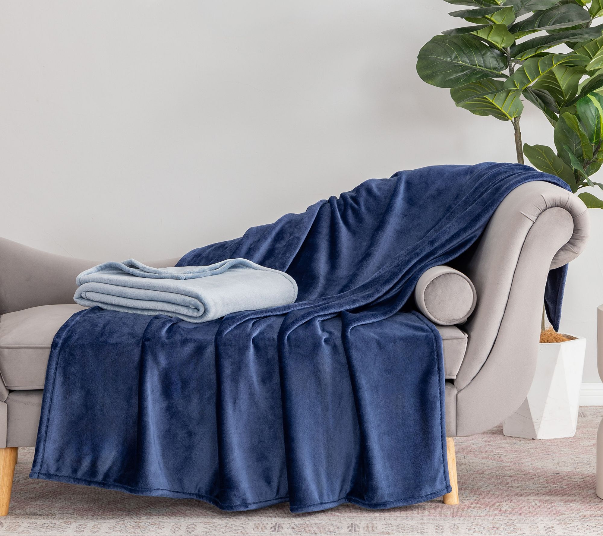 "As Is" Berkshire S/2 60x70 Velvetsoft Plush Throws