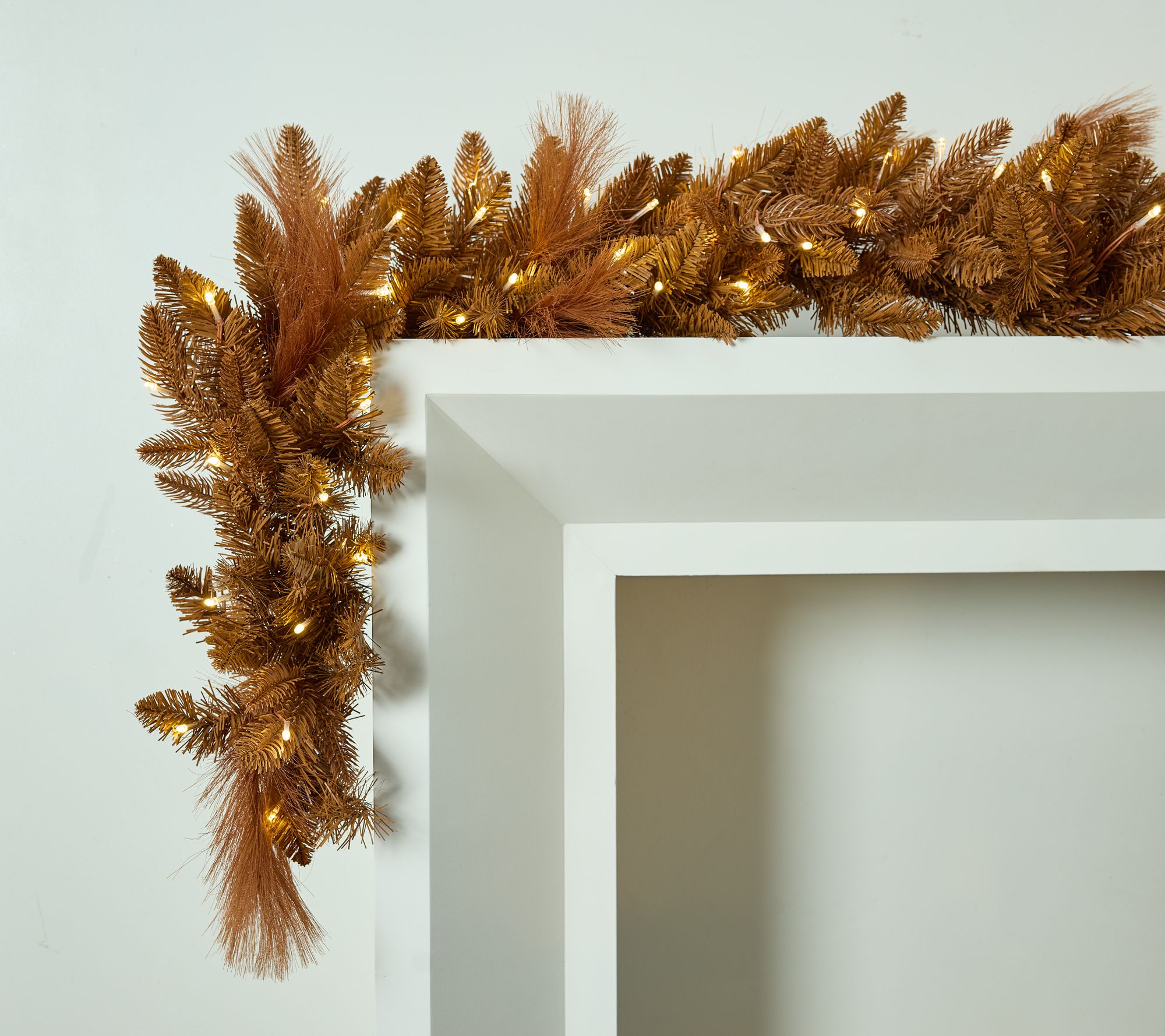 6' Illuminated Indoor/Outdoor Pampas Garland by Kim Gravel