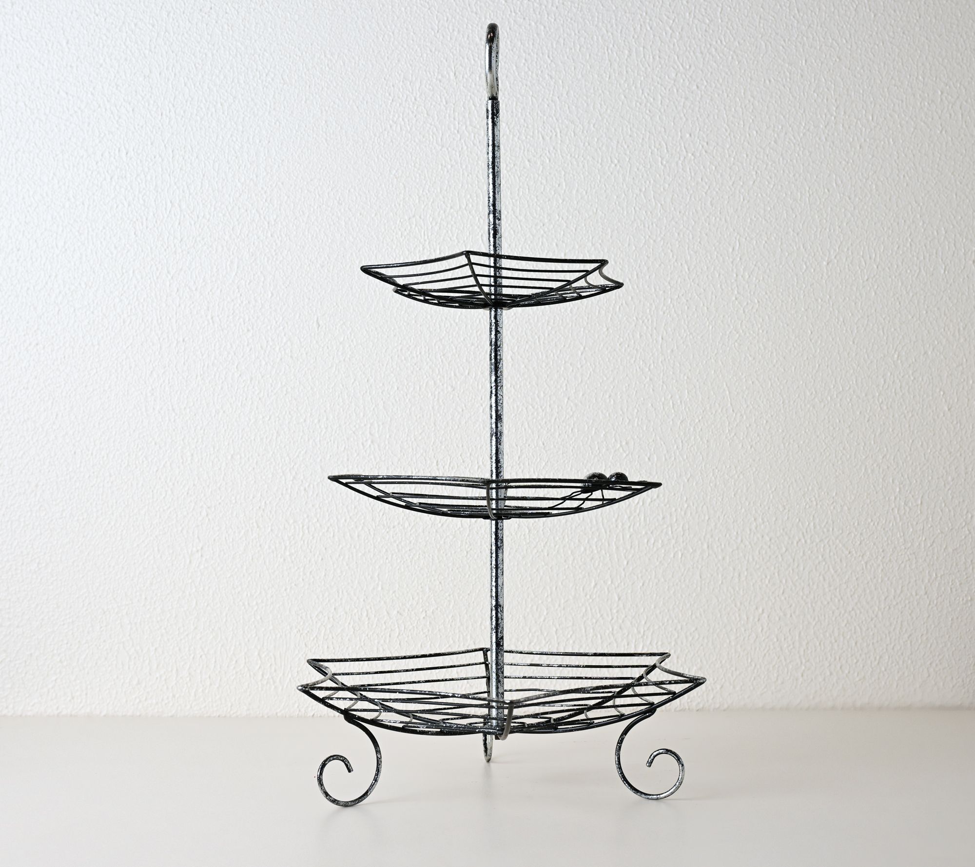 Home Reflections 3-Tier Spider Web Tray