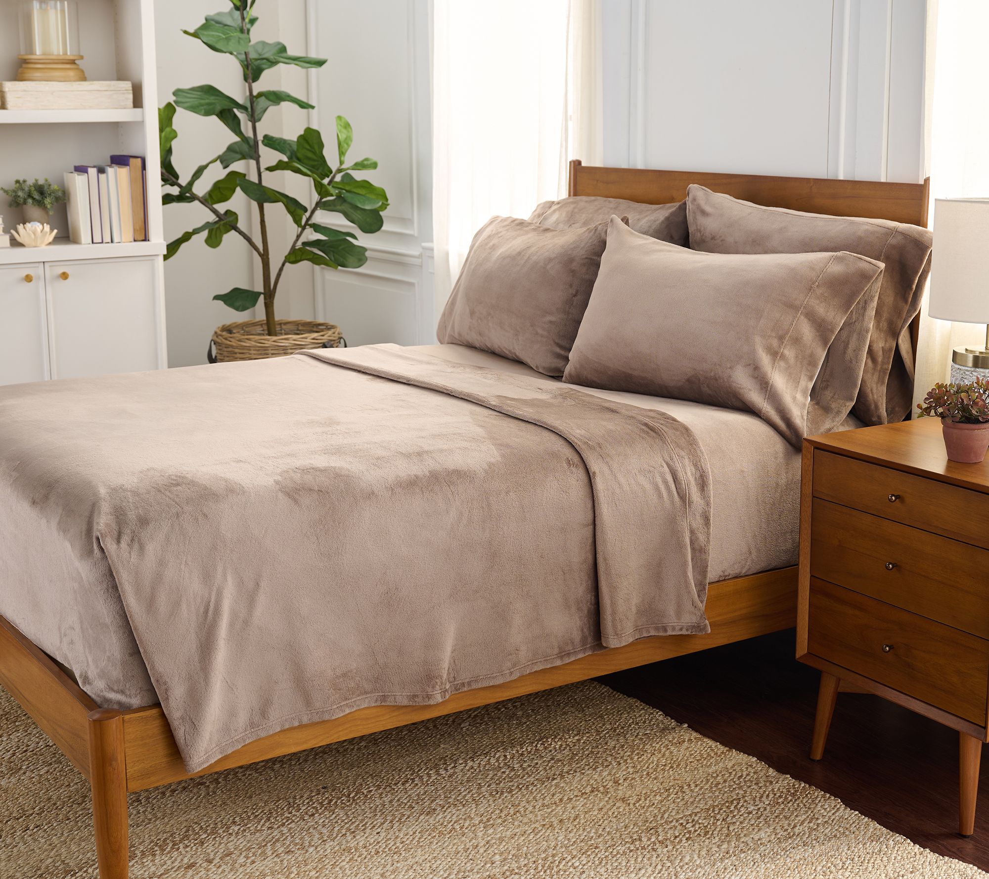 Berkshire Velvetsoft Sheet Set with Extra Pillowcases