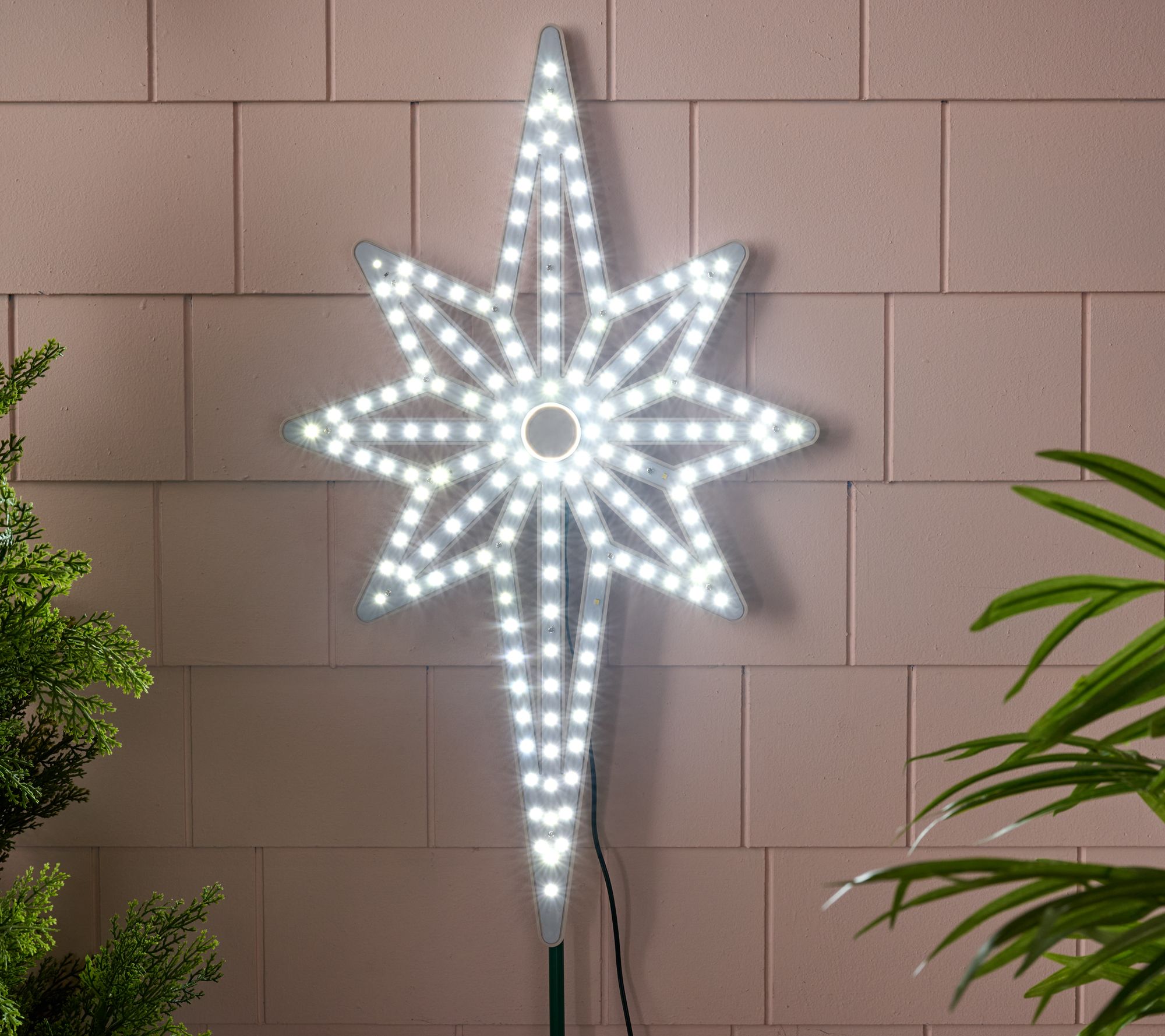 Bethlehem Lights 24" Illuminated Indoor/Outdoor Bethlehem Star